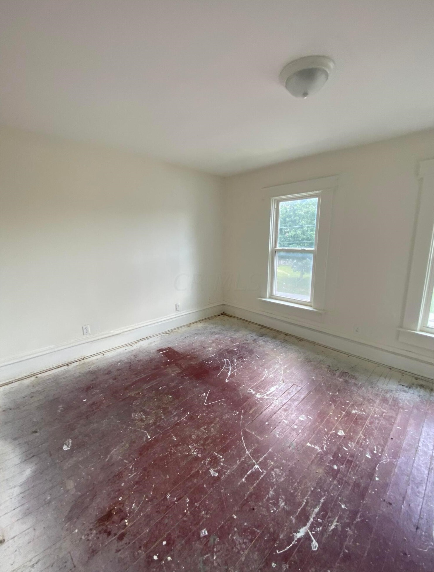 2118 Sullivant Ave, Columbus OH 43223-1143 exterior