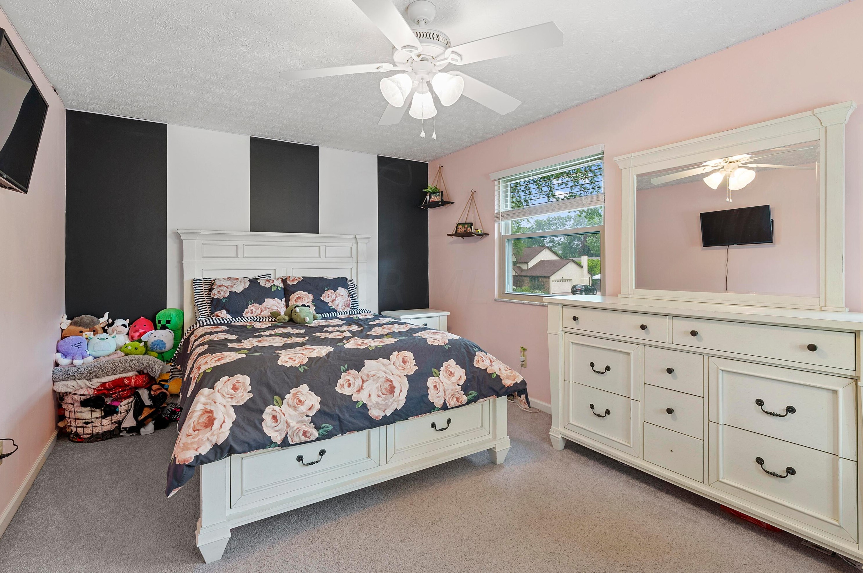 5020 Etna Rd, Columbus OH 43213-1948 exterior