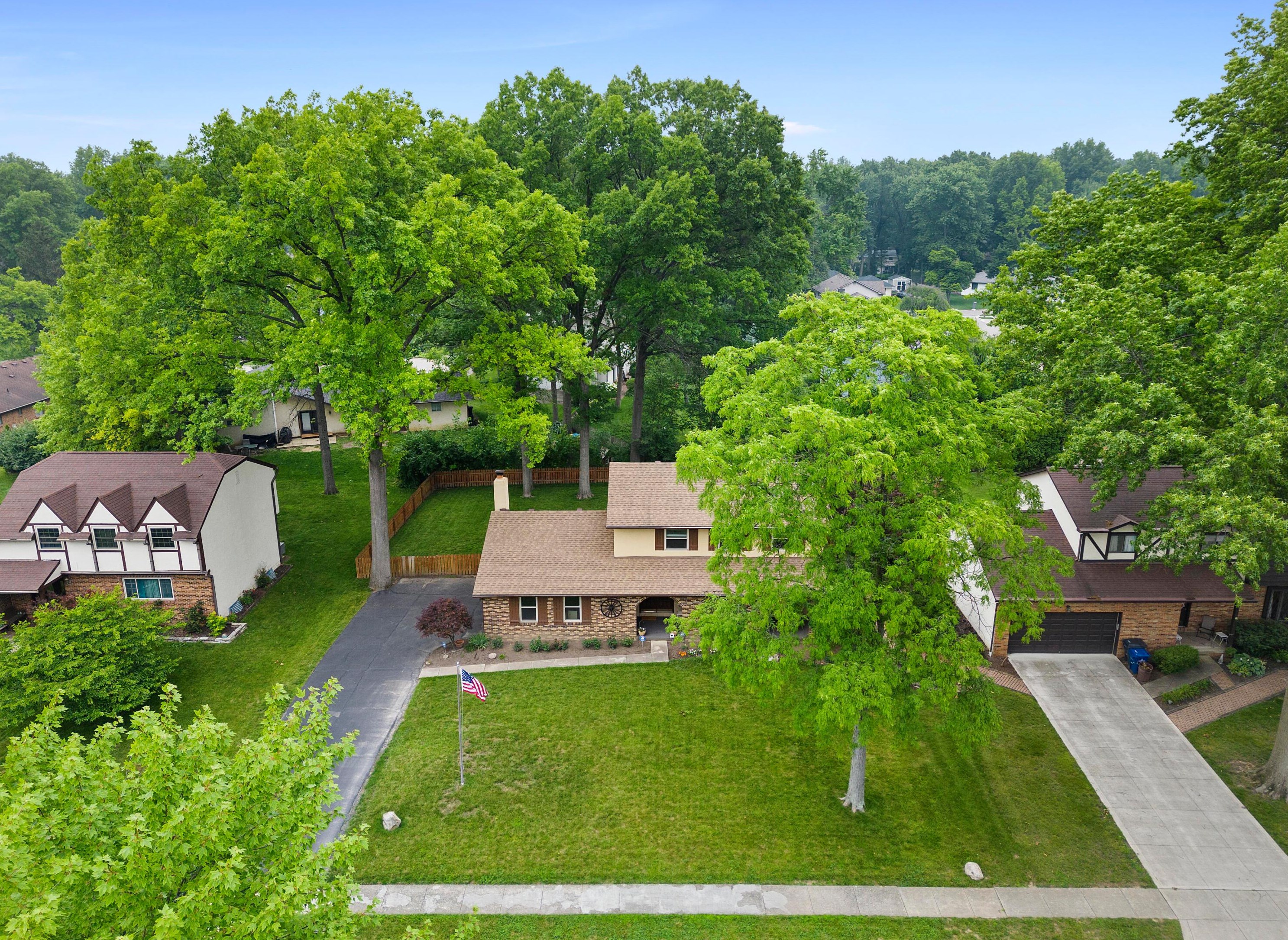 5020 Etna Rd, Columbus OH 43213-1948 exterior