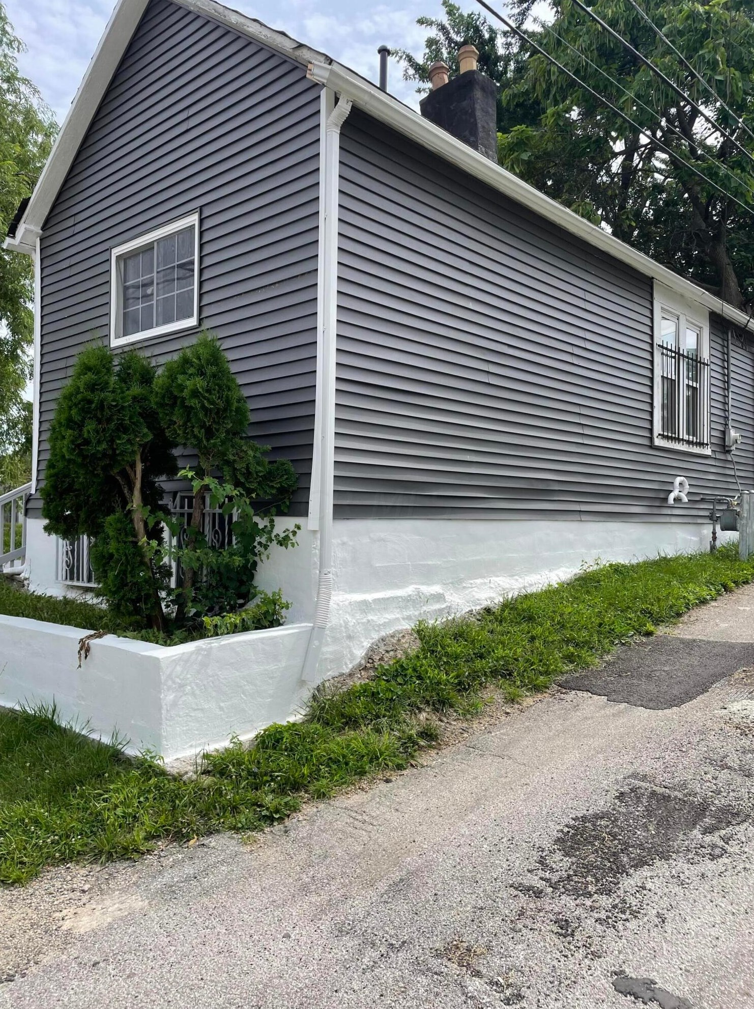 743 Stewart Ave, Columbus, OH 43206-2949