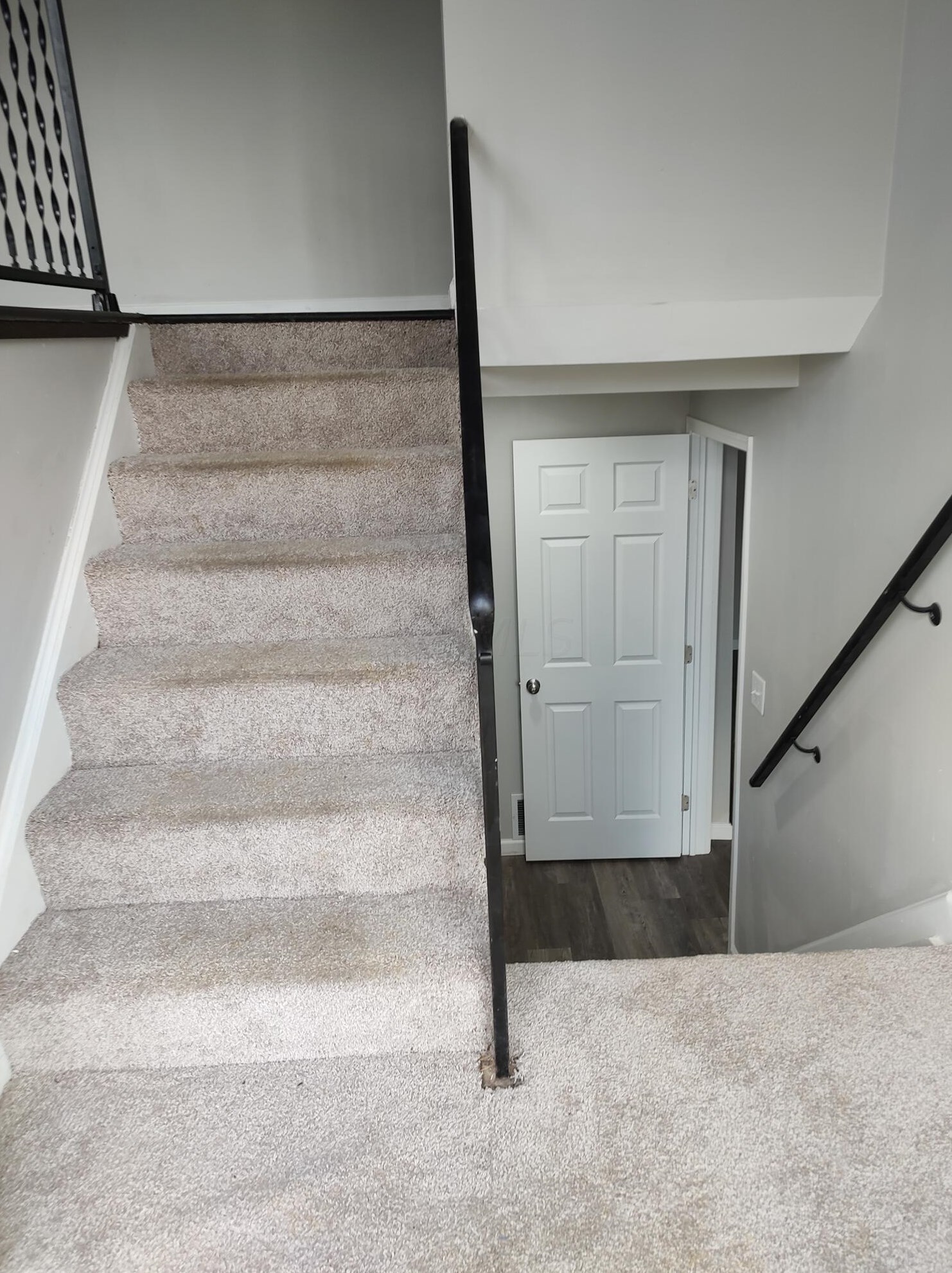1637 S James Rd, Columbus, OH 43227