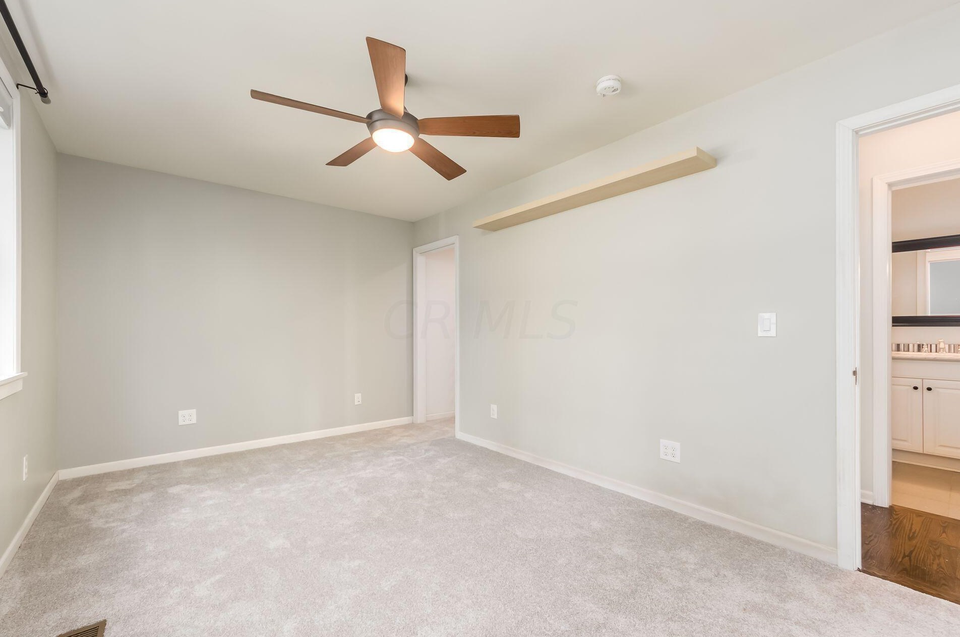 436 Selby Blvd, Columbus OH  43085-3722 exterior