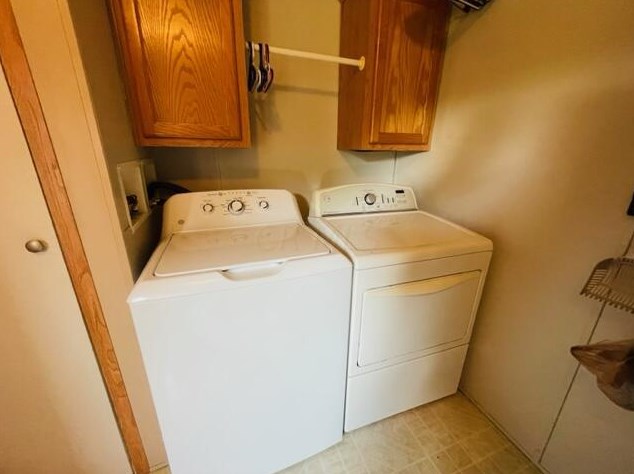 453 Newark Ave, Thornville OH  43076-9352 exterior