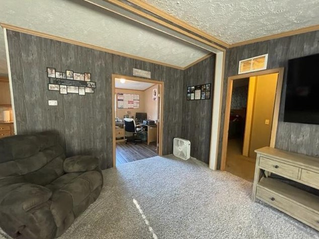 453 Newark Ave, Thornville OH  43076-9352 exterior