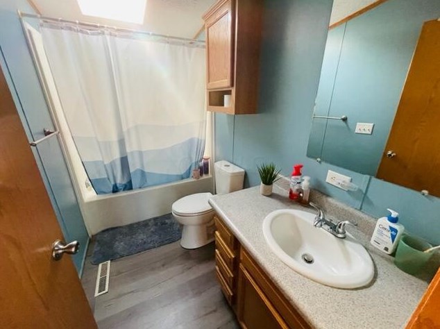 453 Newark Ave, Thornville OH  43076-9352 exterior