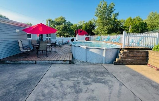 453 Newark Ave, Thornville OH  43076-9352 exterior