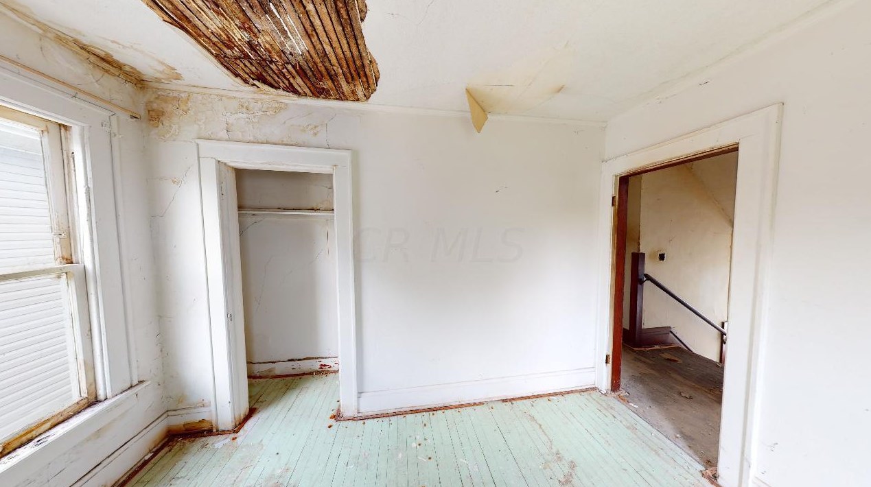 2494 4th St, Columbus OH 43202-2743 exterior