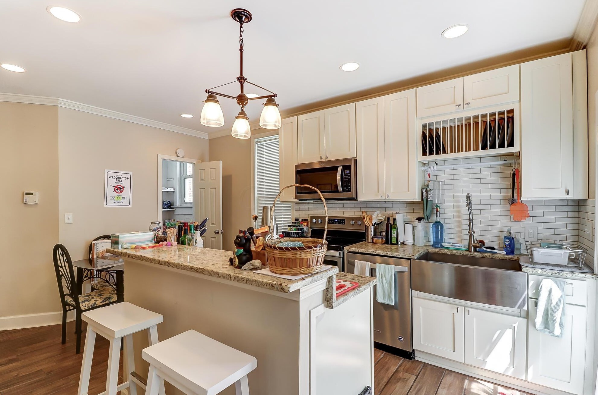 1470 Summit St, Columbus OH  43201-2106 exterior