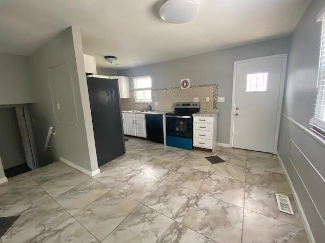 1559 Orson Dr, Columbus OH  43207-3335 exterior