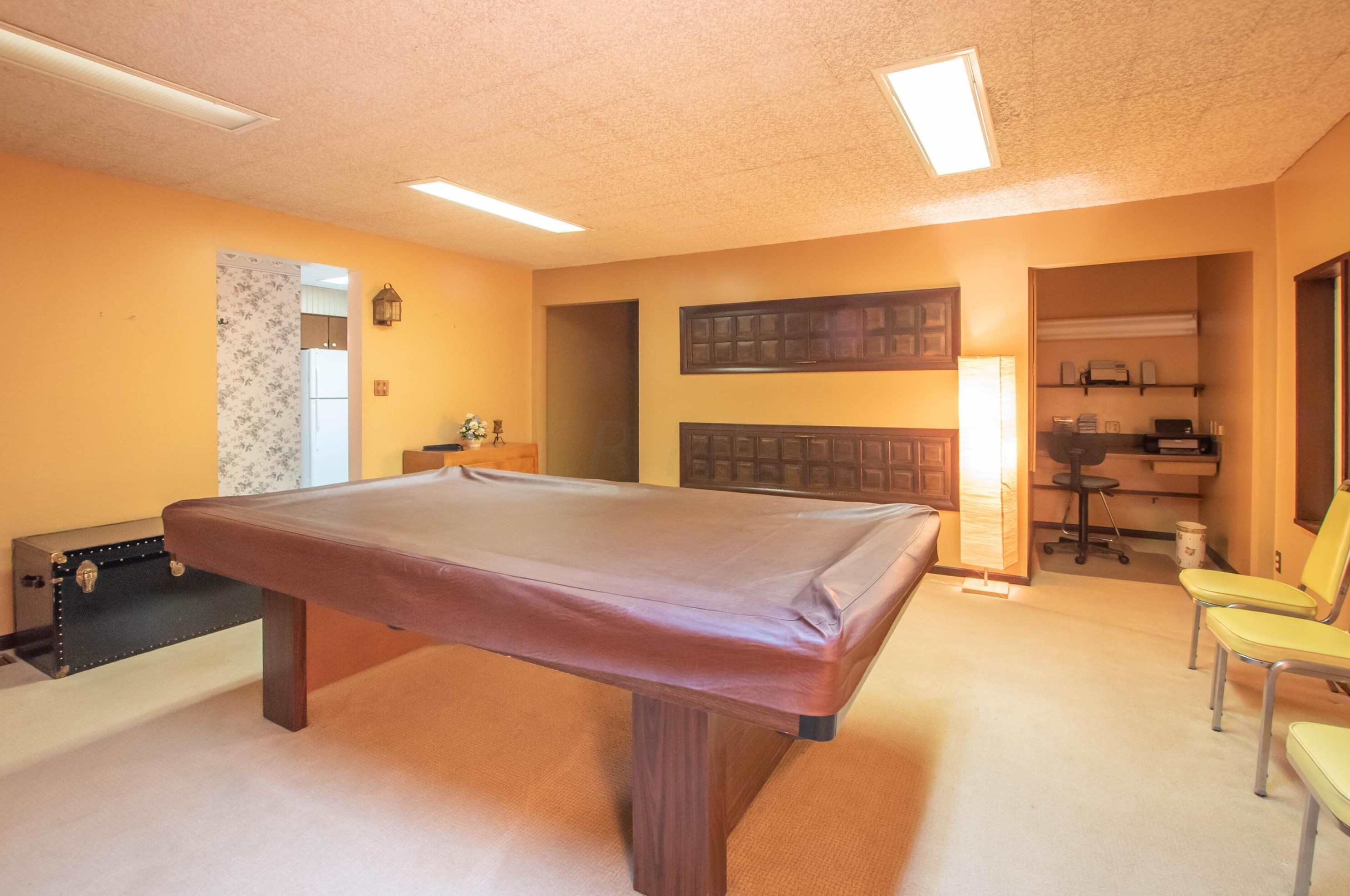 4376 Dublin Rd, Columbus OH 43221-5001 exterior