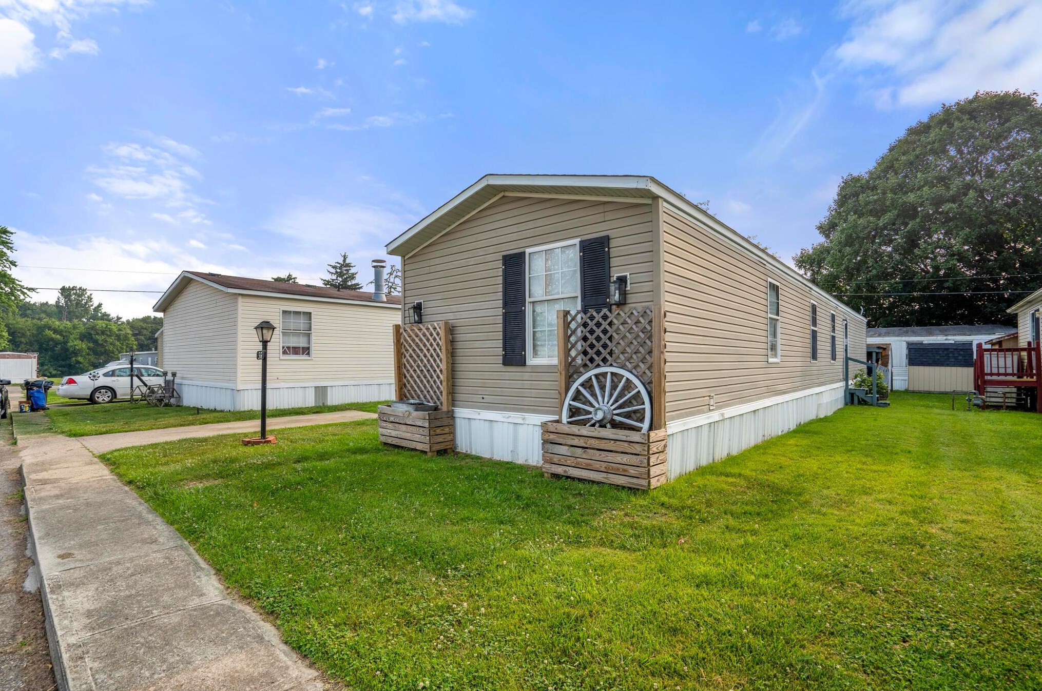 56 Evergreen Ave, Circleville, OH 43113-1012