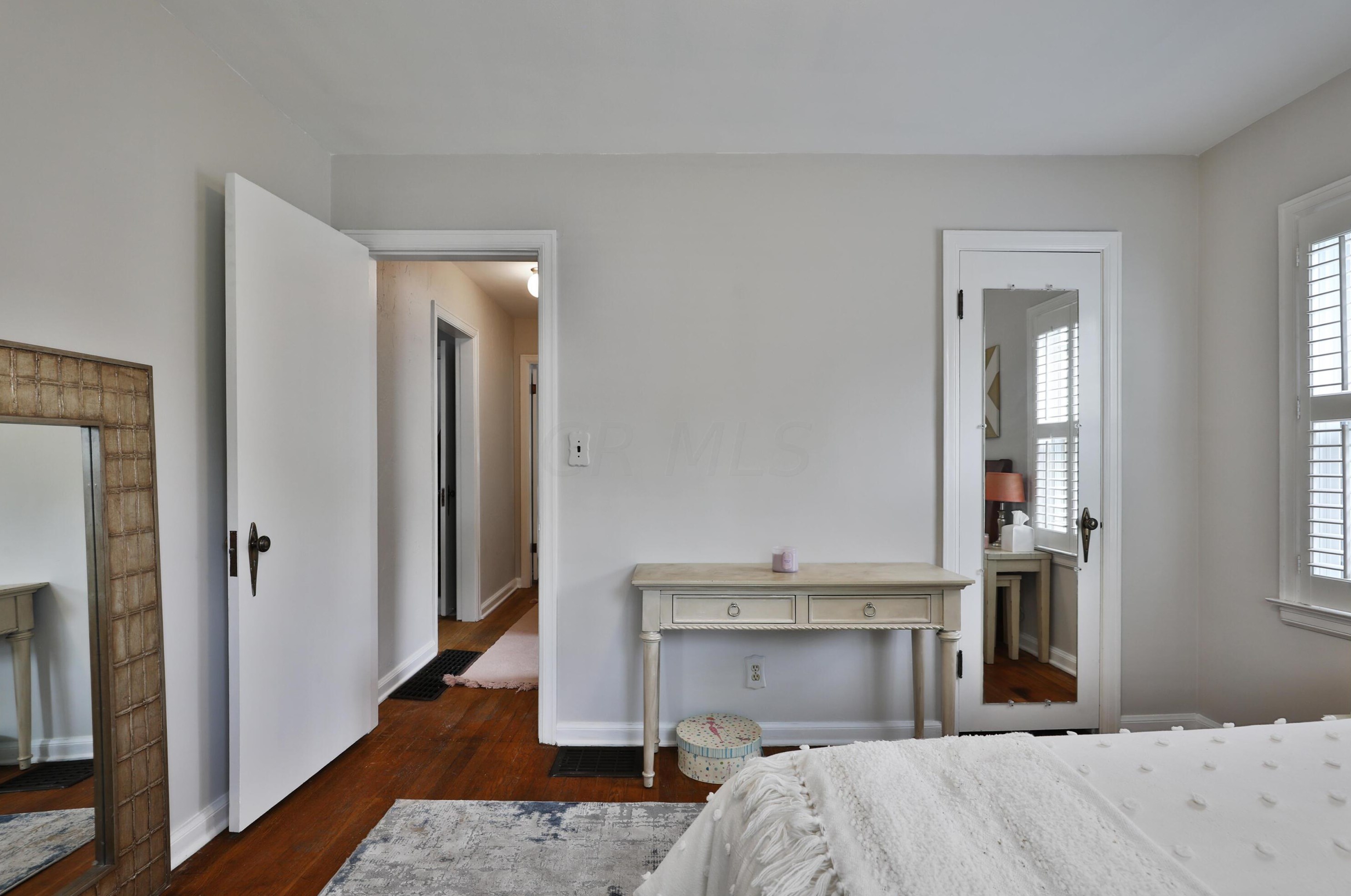 543 Richards Rd, Columbus OH 43214-3749 exterior