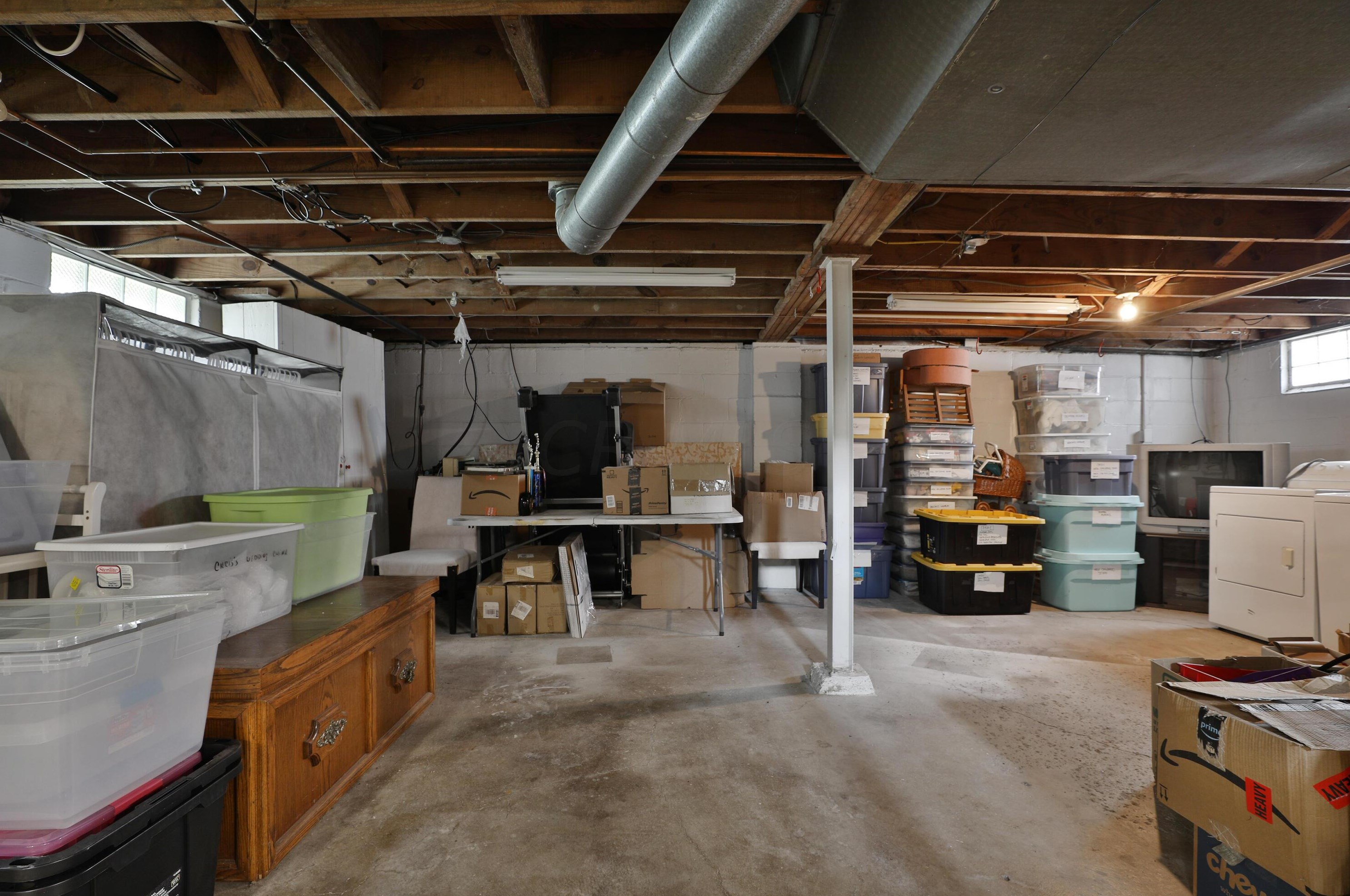 543 Richards Rd, Columbus OH 43214-3749 exterior