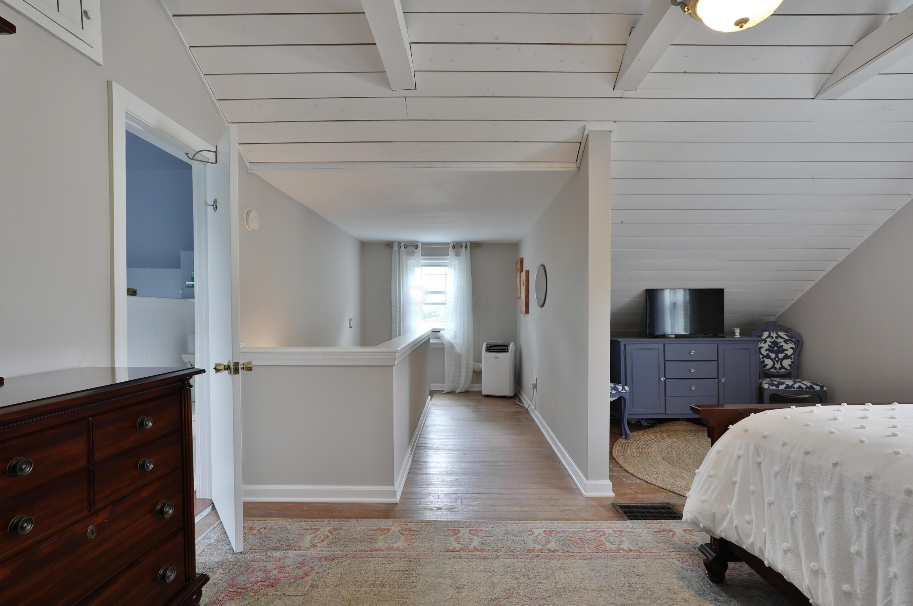 543 Richards Rd, Columbus OH 43214-3749 exterior