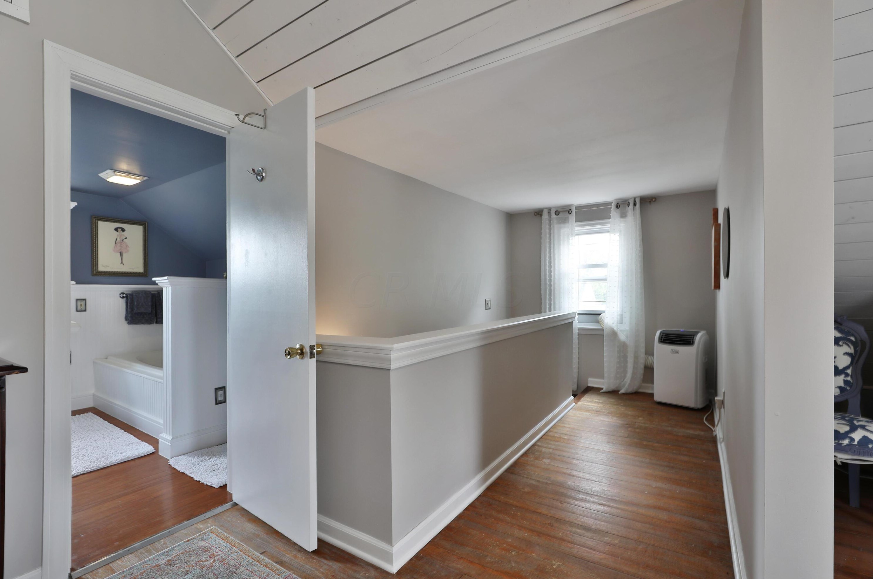 543 Richards Rd, Columbus OH 43214-3749 exterior