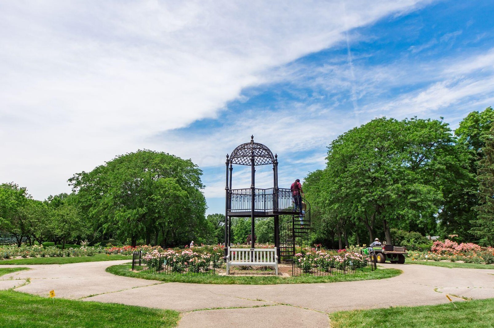 543 Richards Rd, Columbus OH 43214-3749 exterior