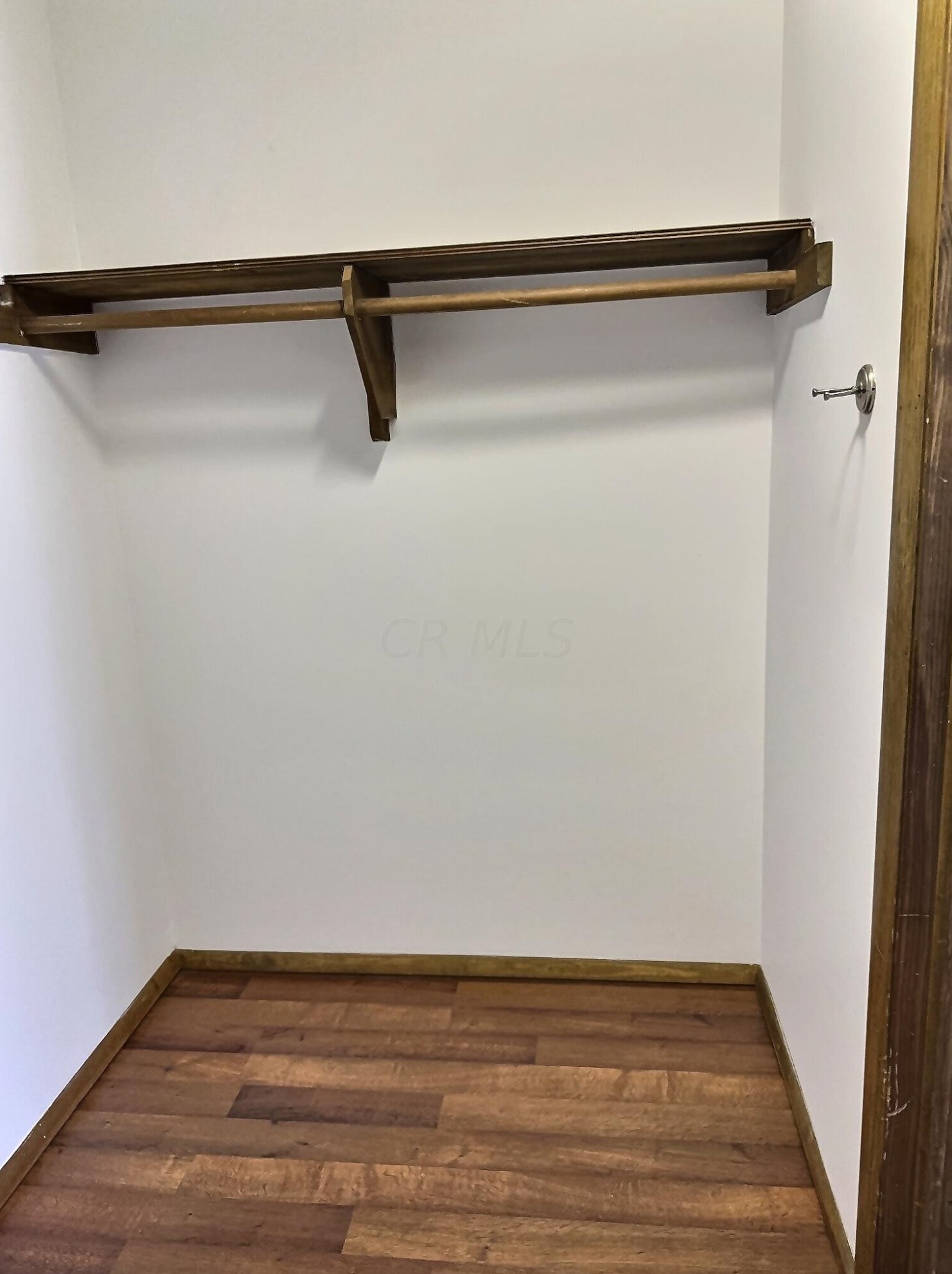 875 Tamara Dr, Columbus OH 43230-3273 exterior