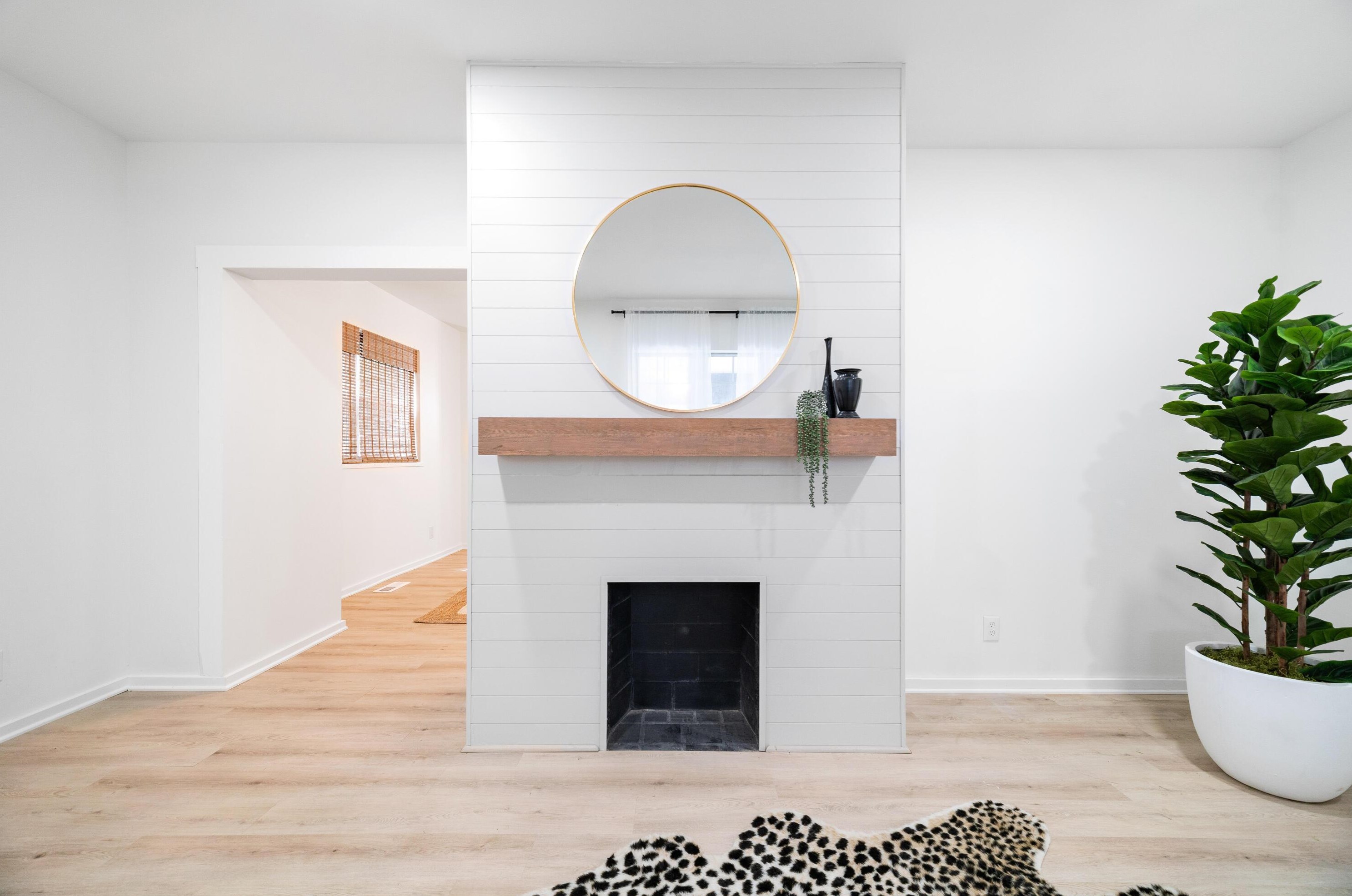 205 Oakley Ave, Columbus OH  43204-3218 exterior