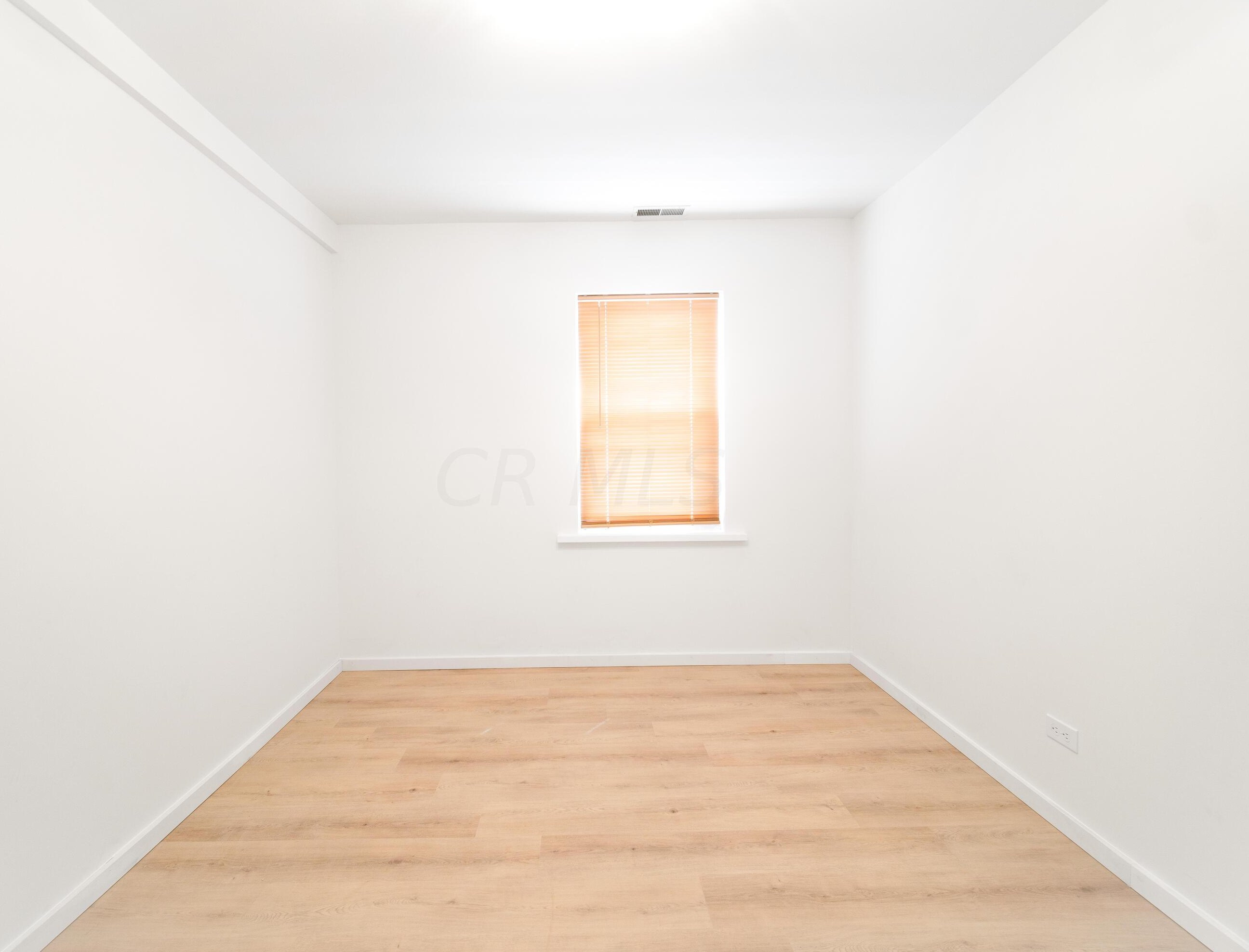 205 Oakley Ave, Columbus OH  43204-3218 exterior