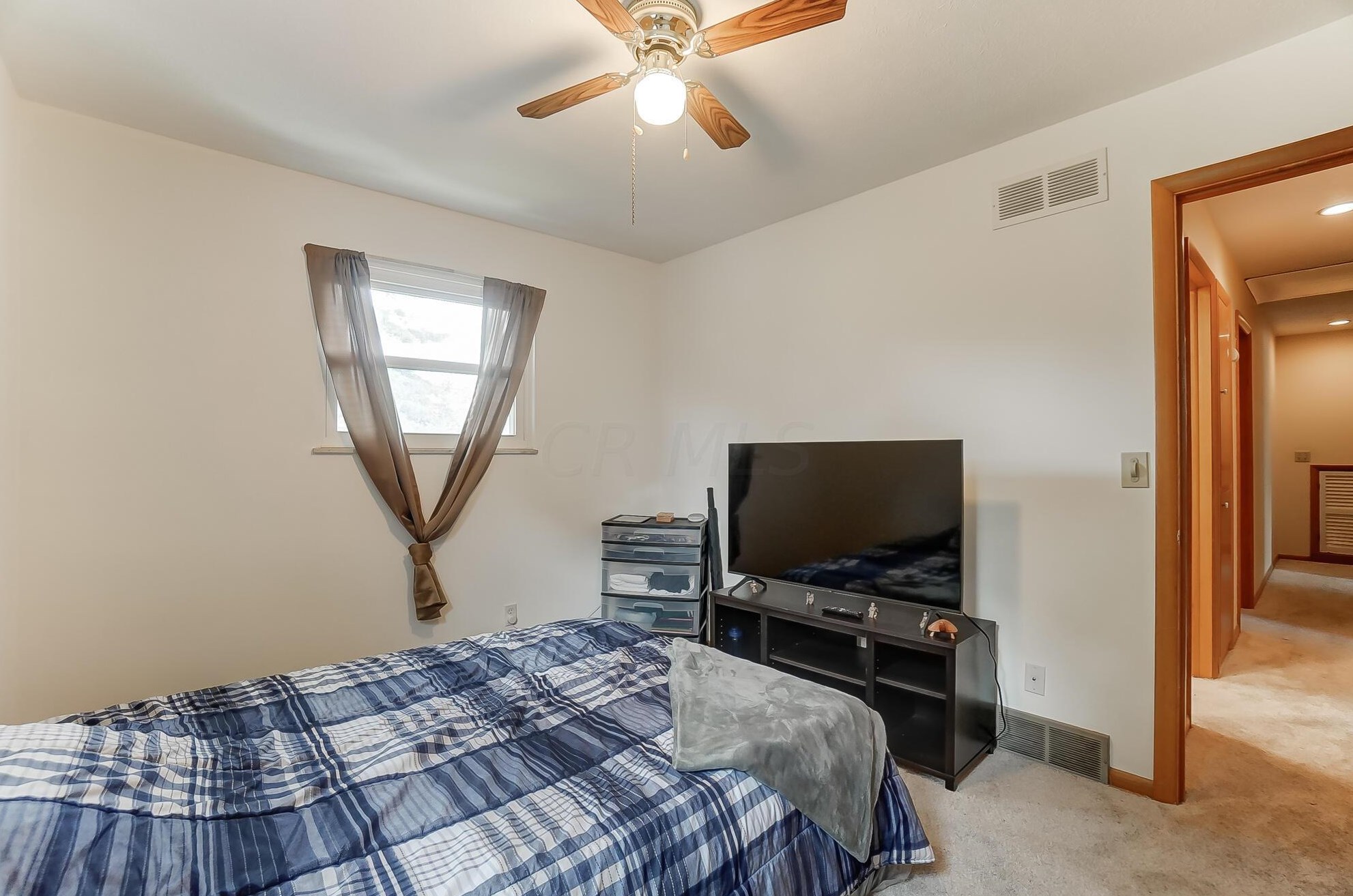 1752 Ivyhill Loop, Columbus OH 43229-5224 exterior