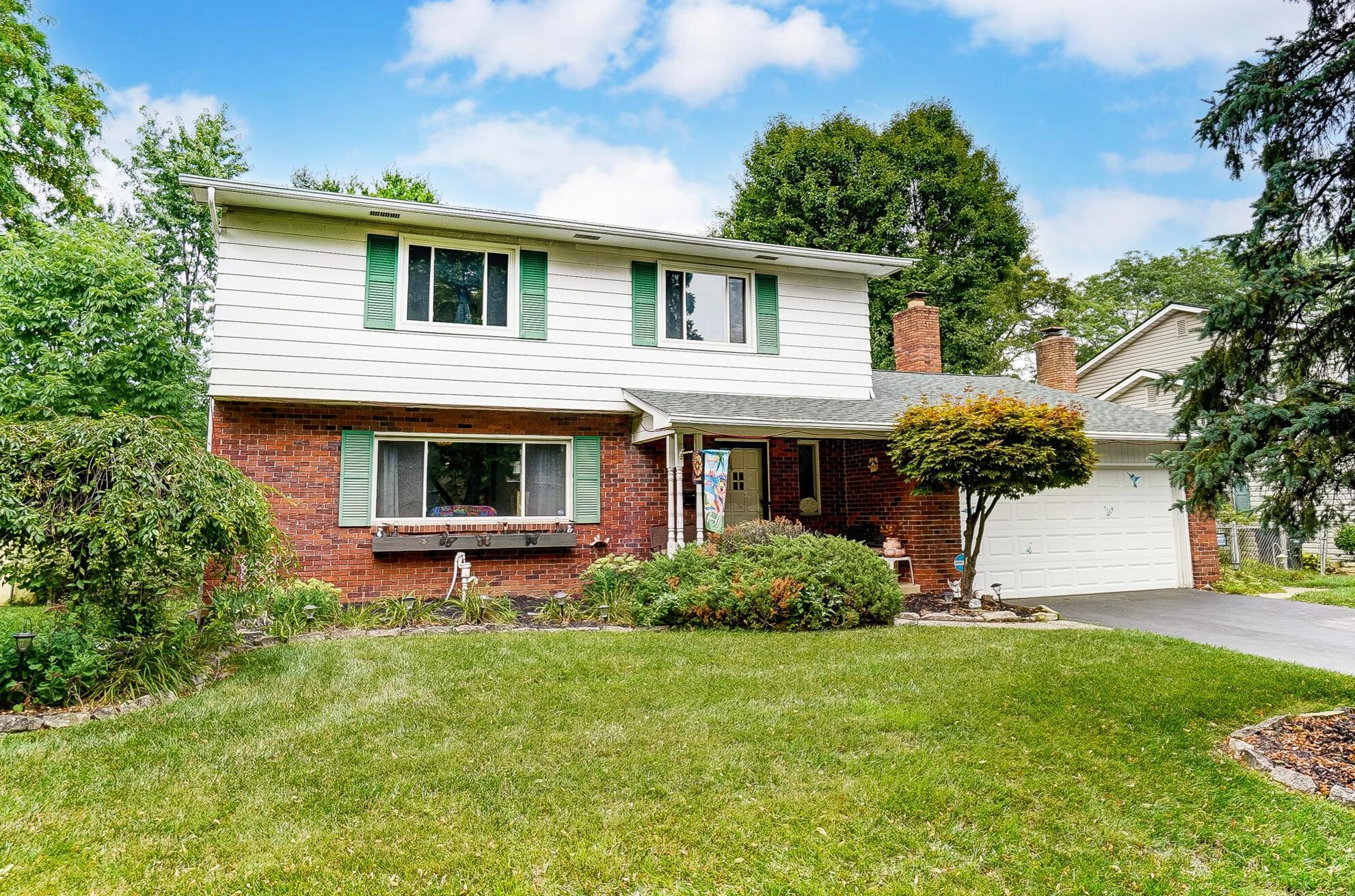 1752 Ivyhill Loop, Columbus, OH 43229-5224