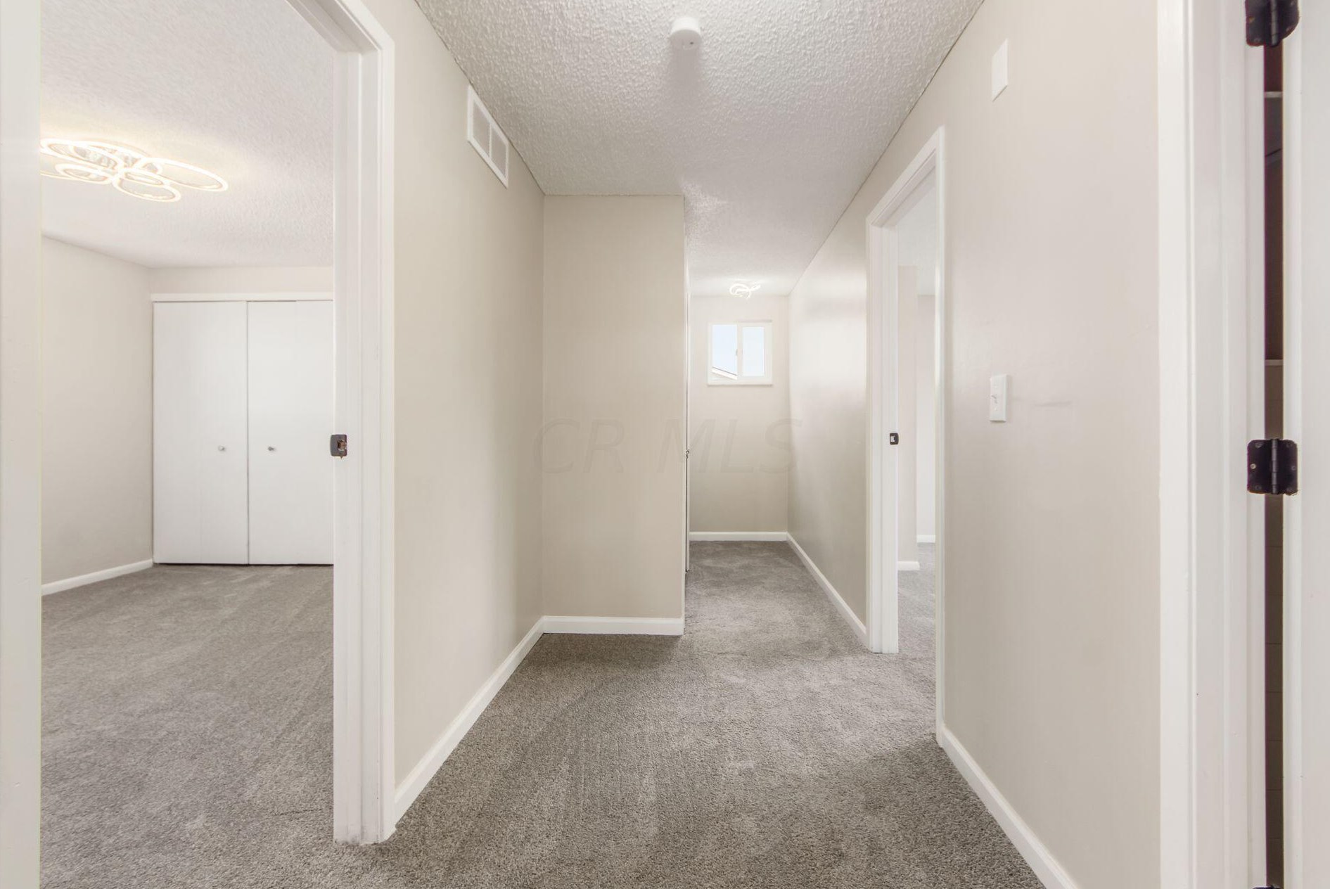 260 Helmbright Dr, Columbus OH  43230-3236 exterior