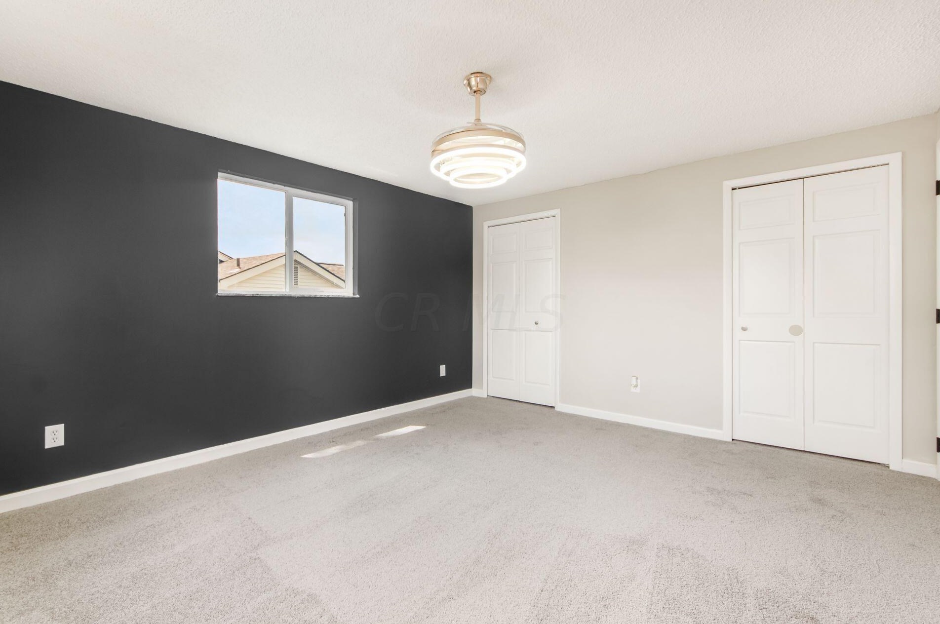 260 Helmbright Dr, Columbus OH  43230-3236 exterior