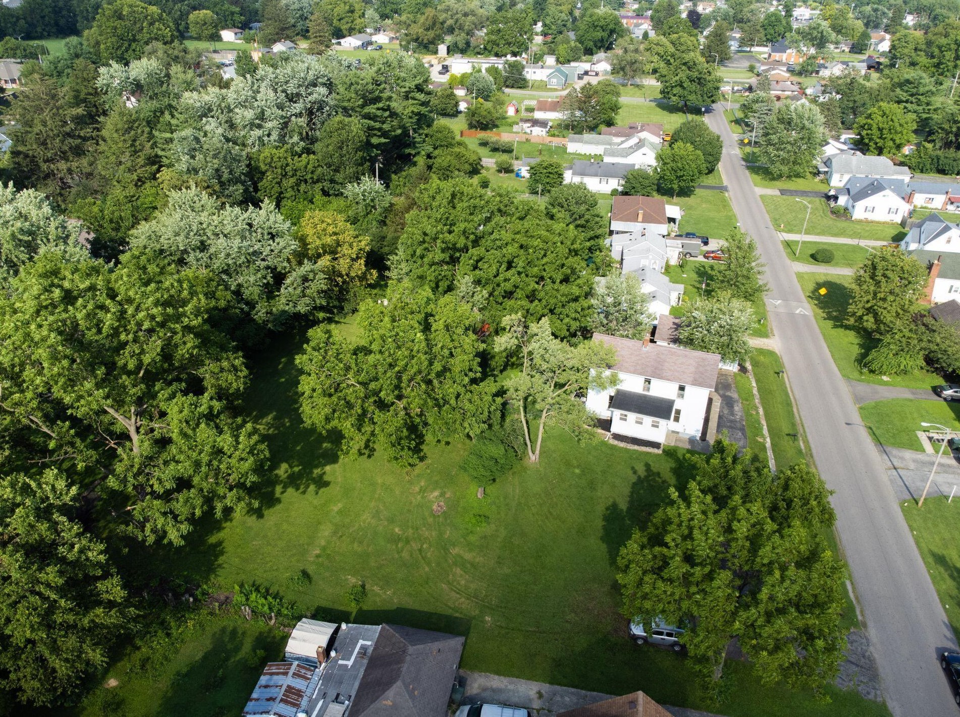 100 Colton Rd, Columbus OH 43207-3840 exterior