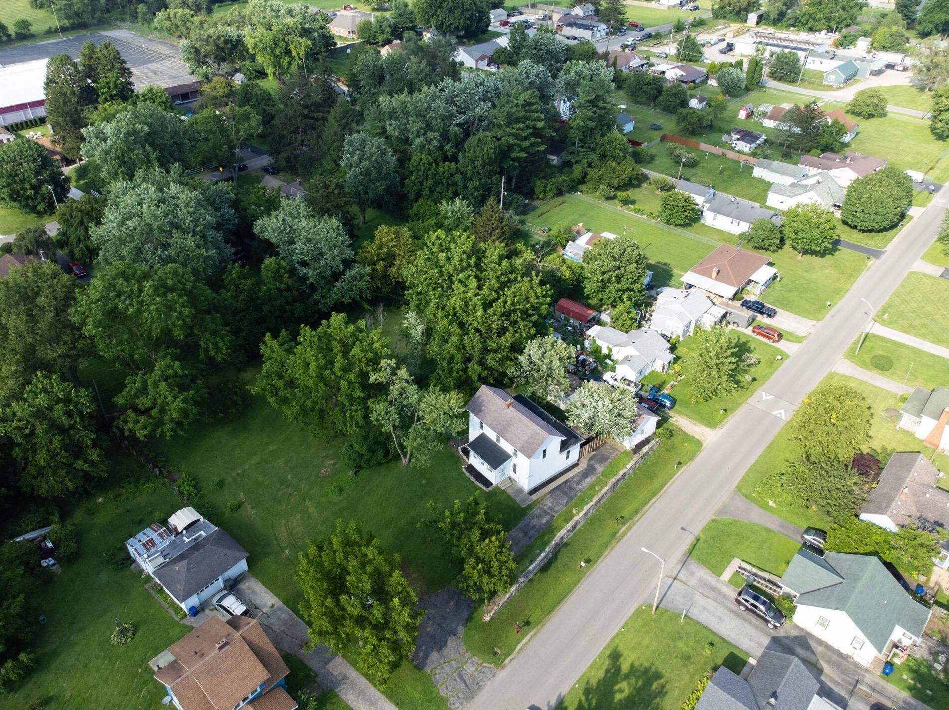 100 Colton Rd, Columbus OH 43207-3840 exterior