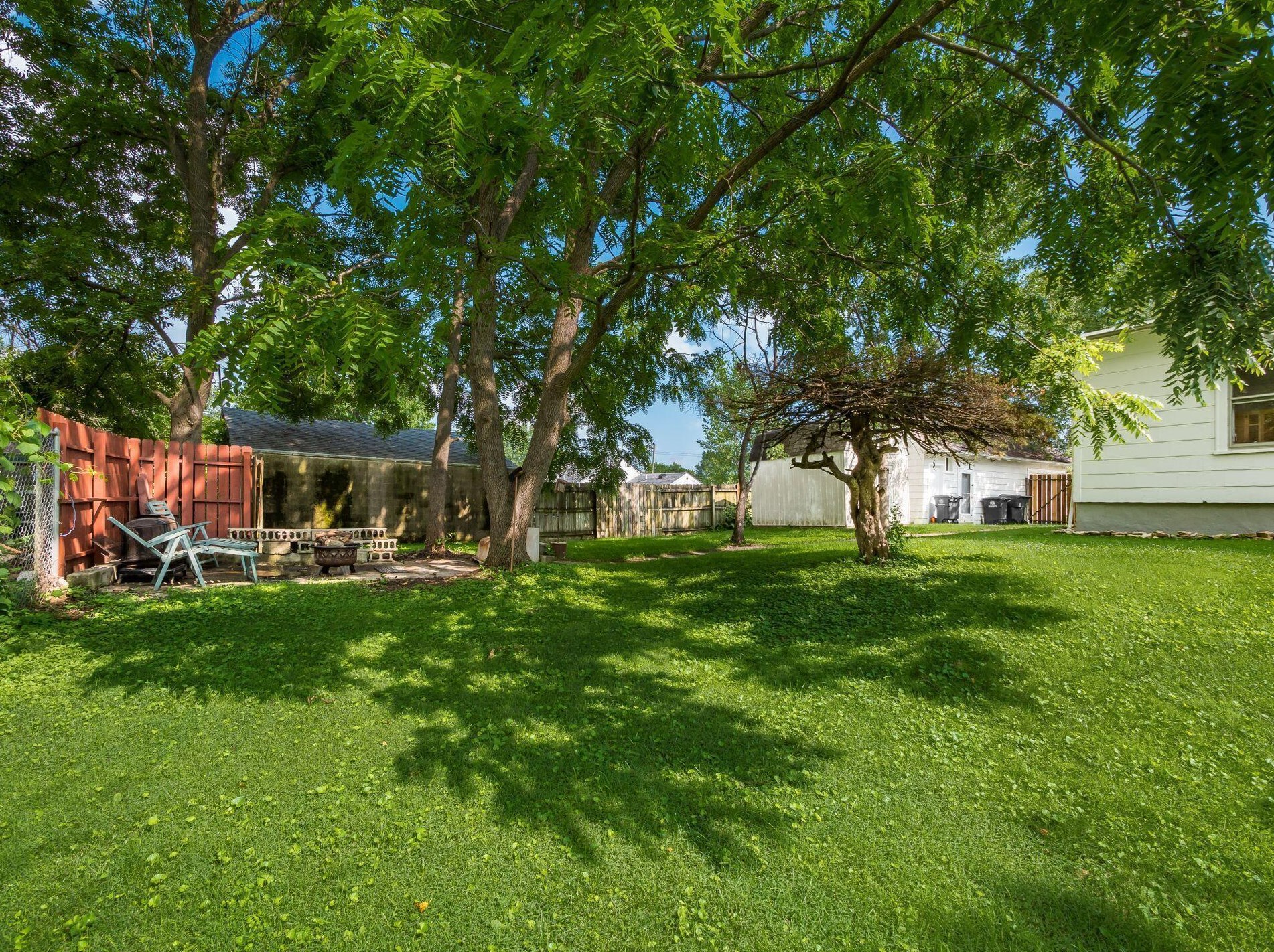 100 Colton Rd, Columbus OH 43207-3840 exterior