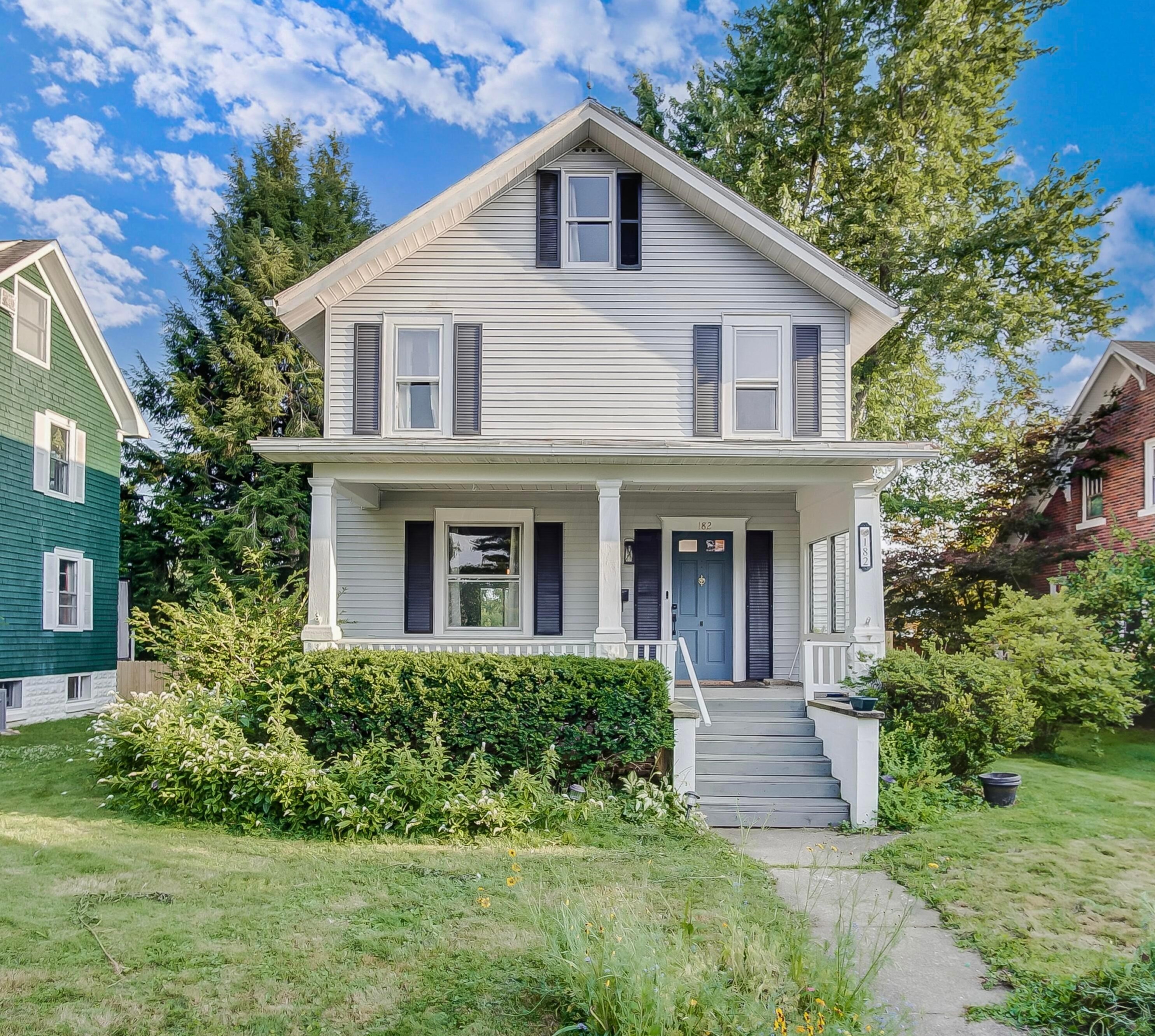 182 Montgomery Blvd, New Concord, OH 43762