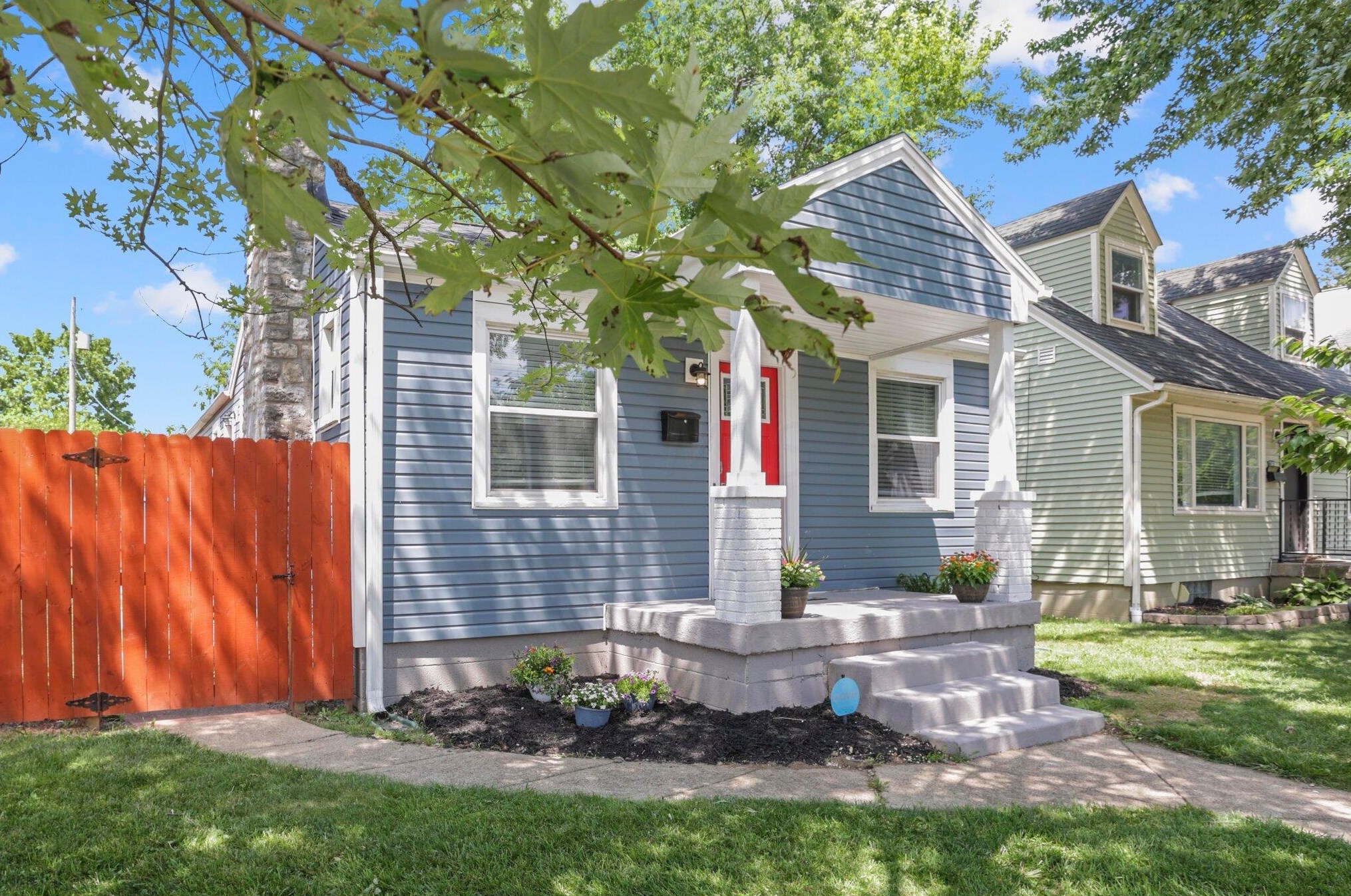 1344 Weber Rd, Columbus, OH 43211-1461