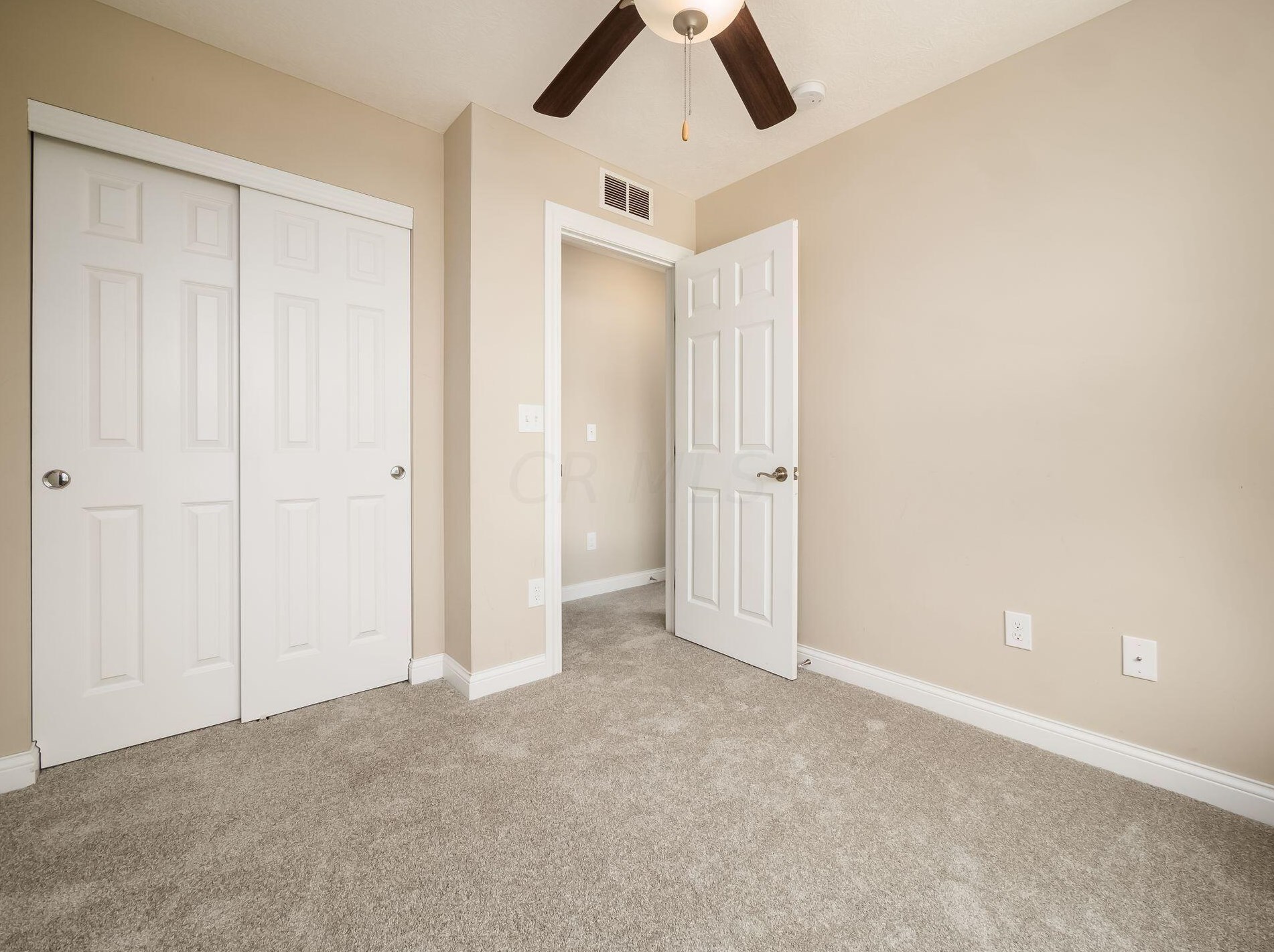 156 20 St, Columbus OH 43203-1902 exterior