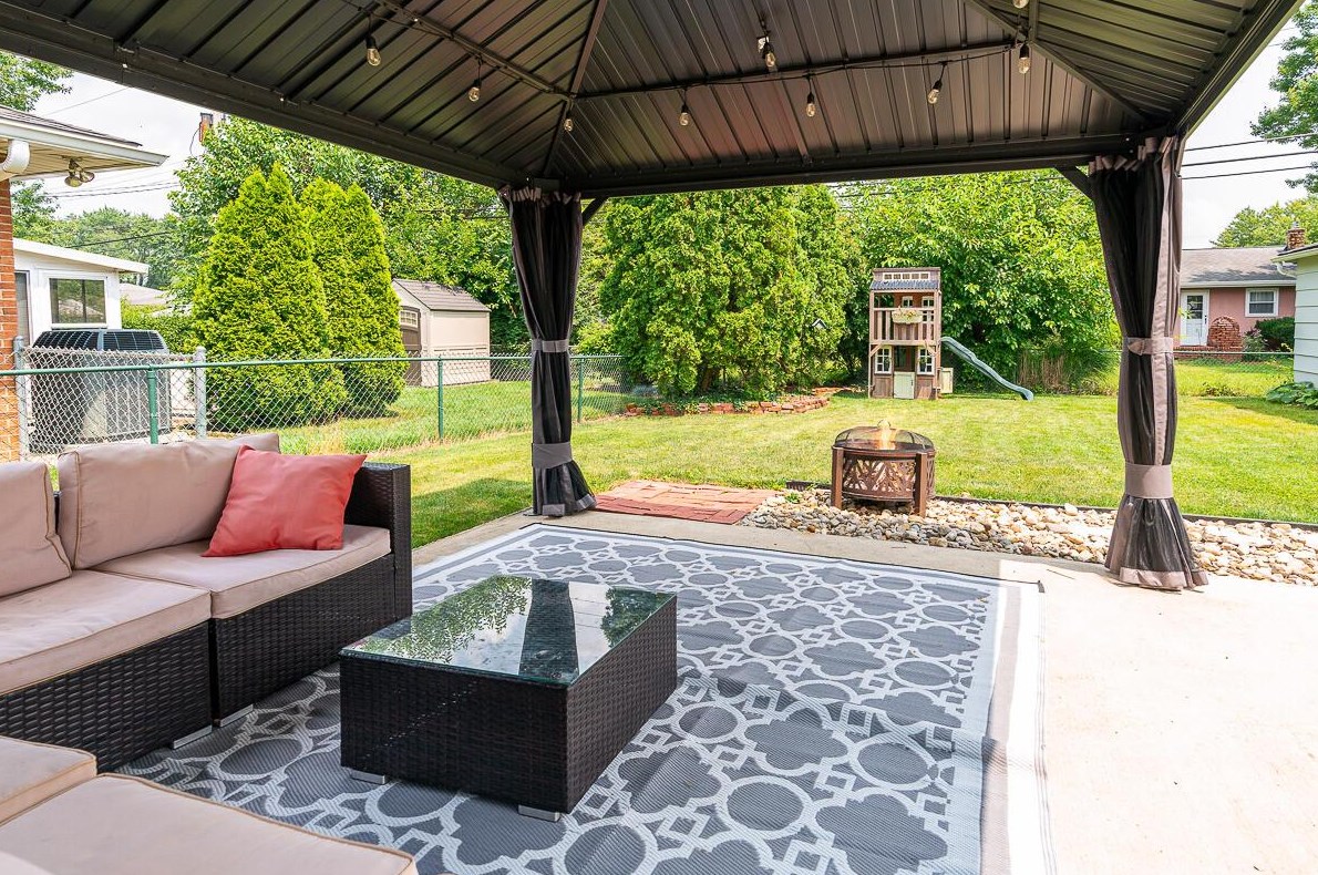 4408 Marland Dr, Columbus OH 43224-1923 exterior