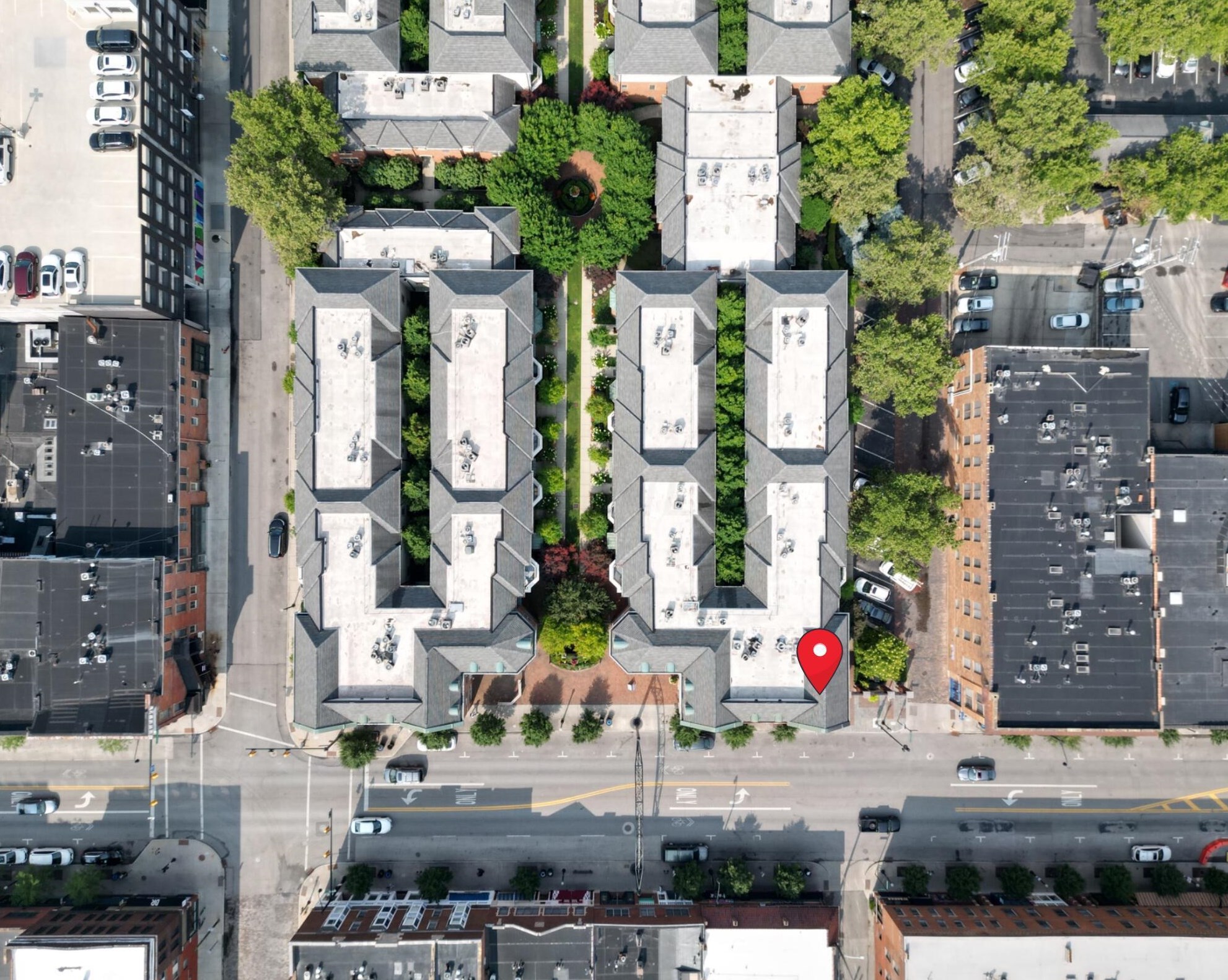 3 Lincoln St, Columbus OH  43215-1673 exterior