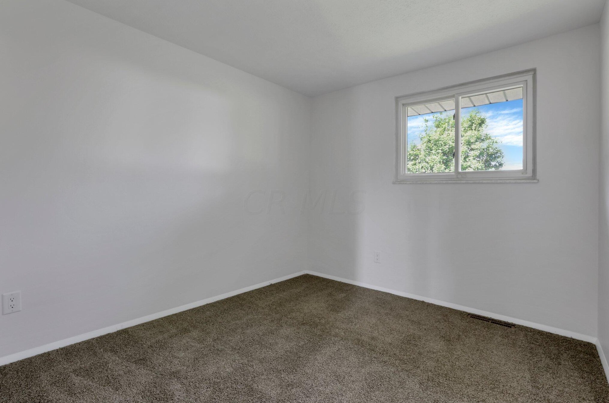 4702 Edinburgh Ln, Columbus OH 43229-5847 exterior