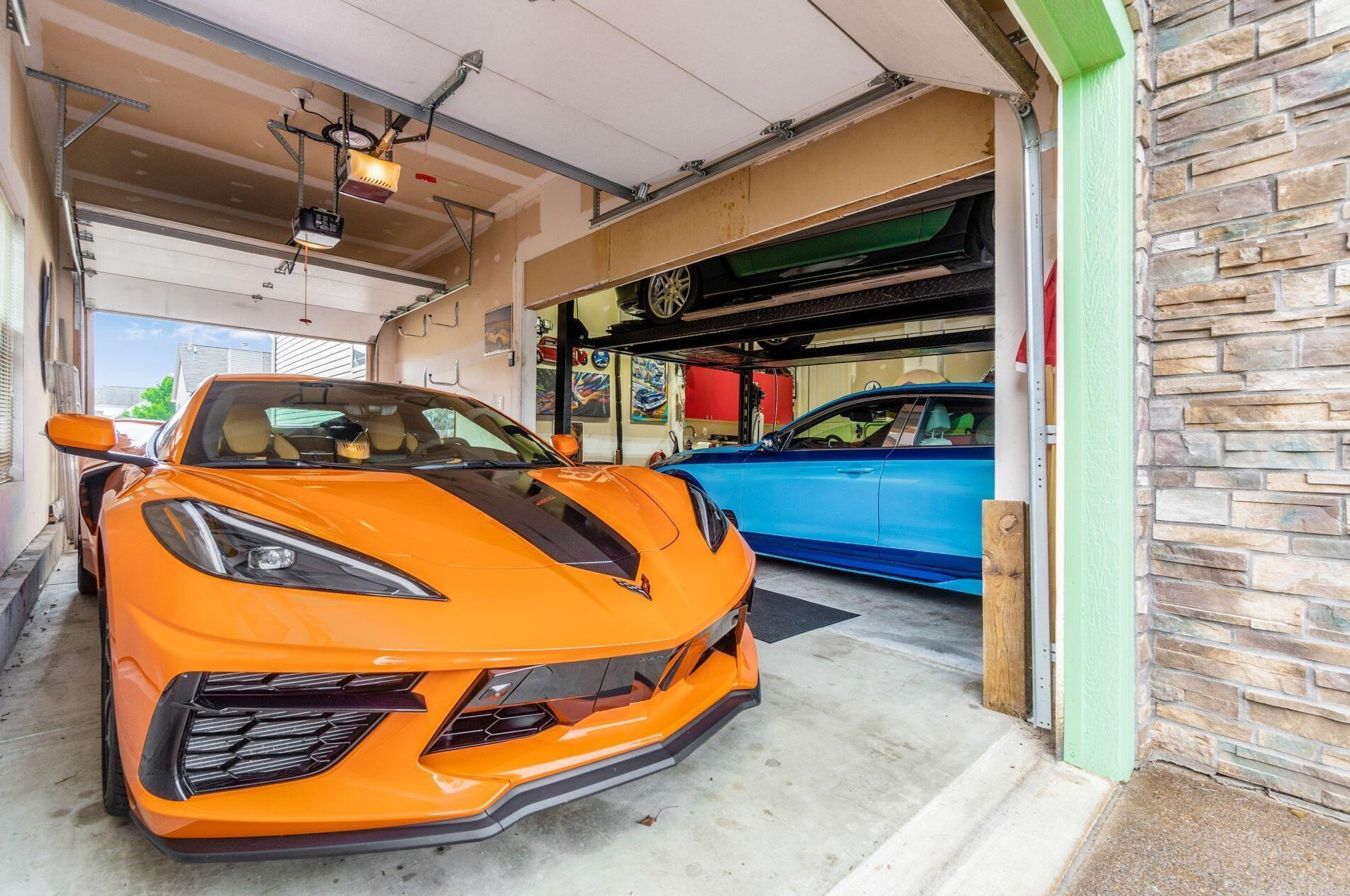 7563 Jenkins Dr, Cnl Wnchstr OH  43110-8381 exterior