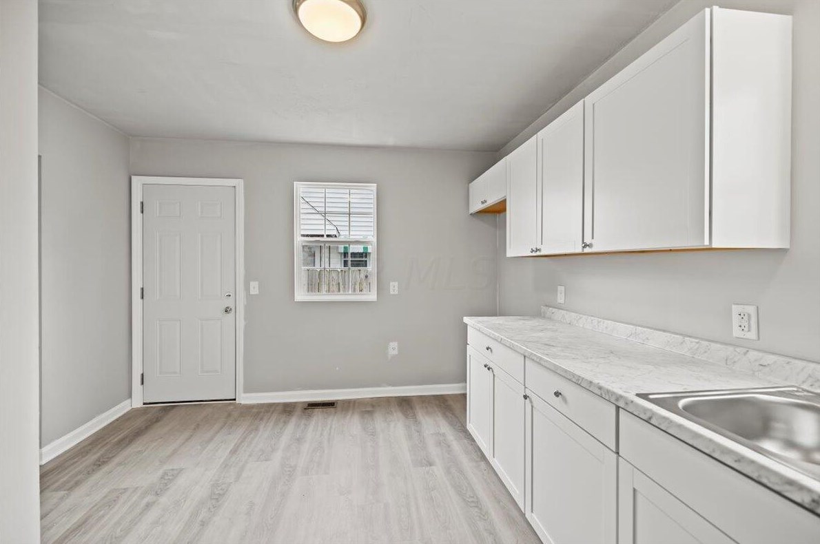 2818 Audubon Rd, Columbus OH 43211-1168 exterior