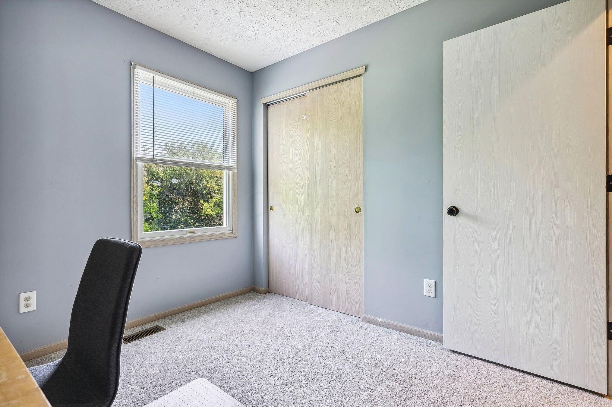 274 Chatterly Ln, Columbus OH 43207-5334 exterior