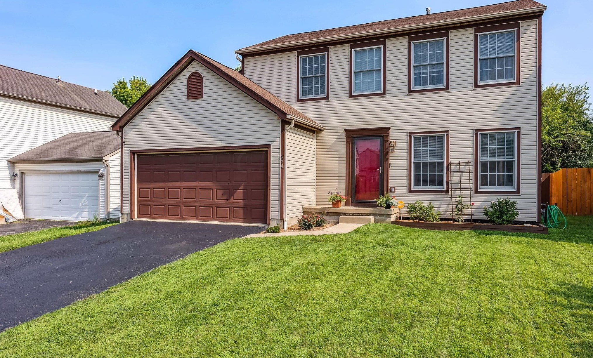 274 Chatterly Ln, Columbus, OH 43207-5349