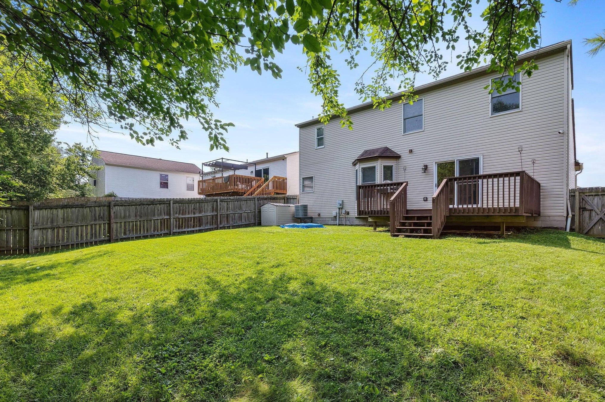 274 Chatterly Ln, Columbus OH 43207-5334 exterior