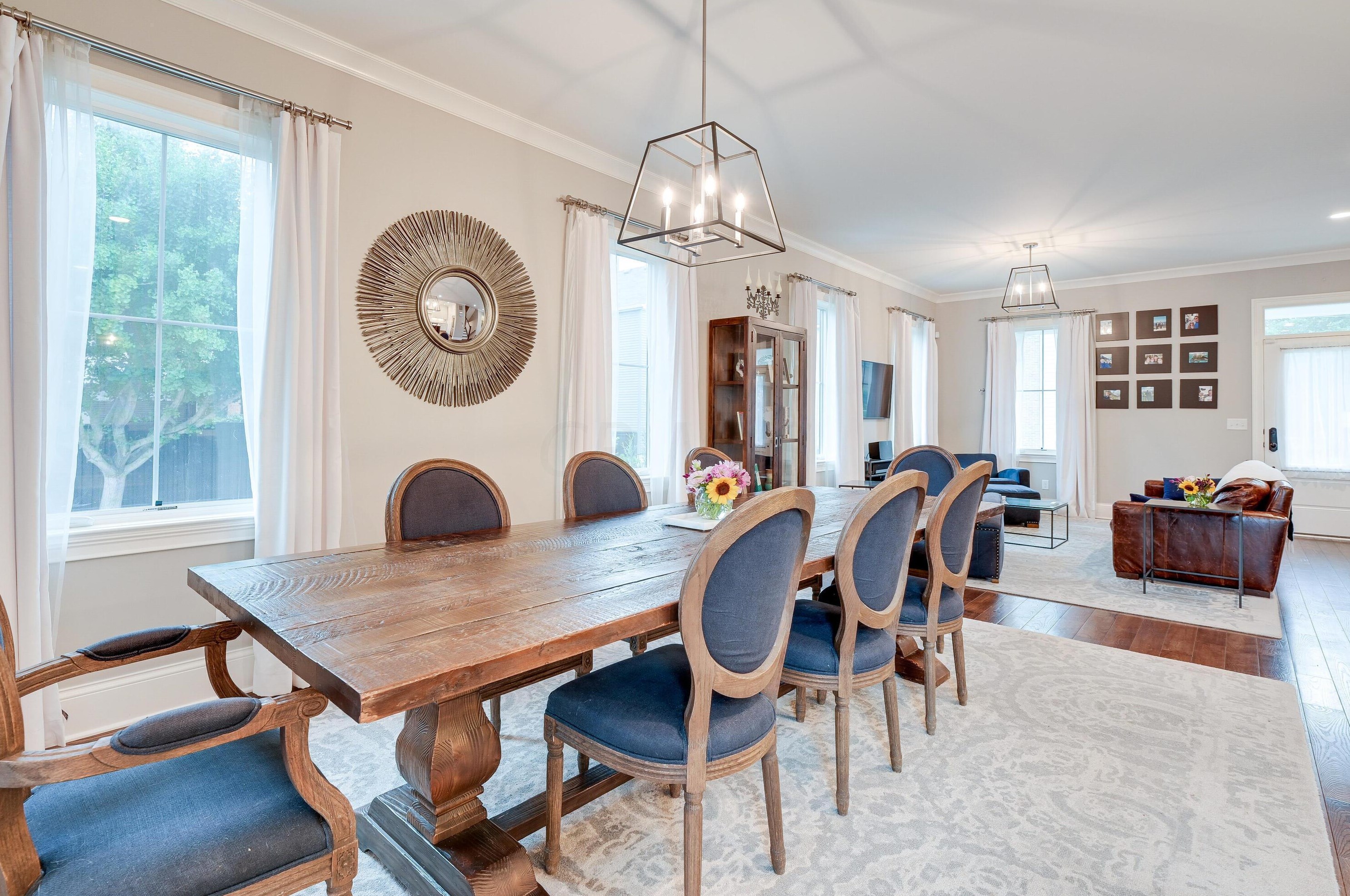 445 Beck St, Columbus OH 43215-5727 exterior