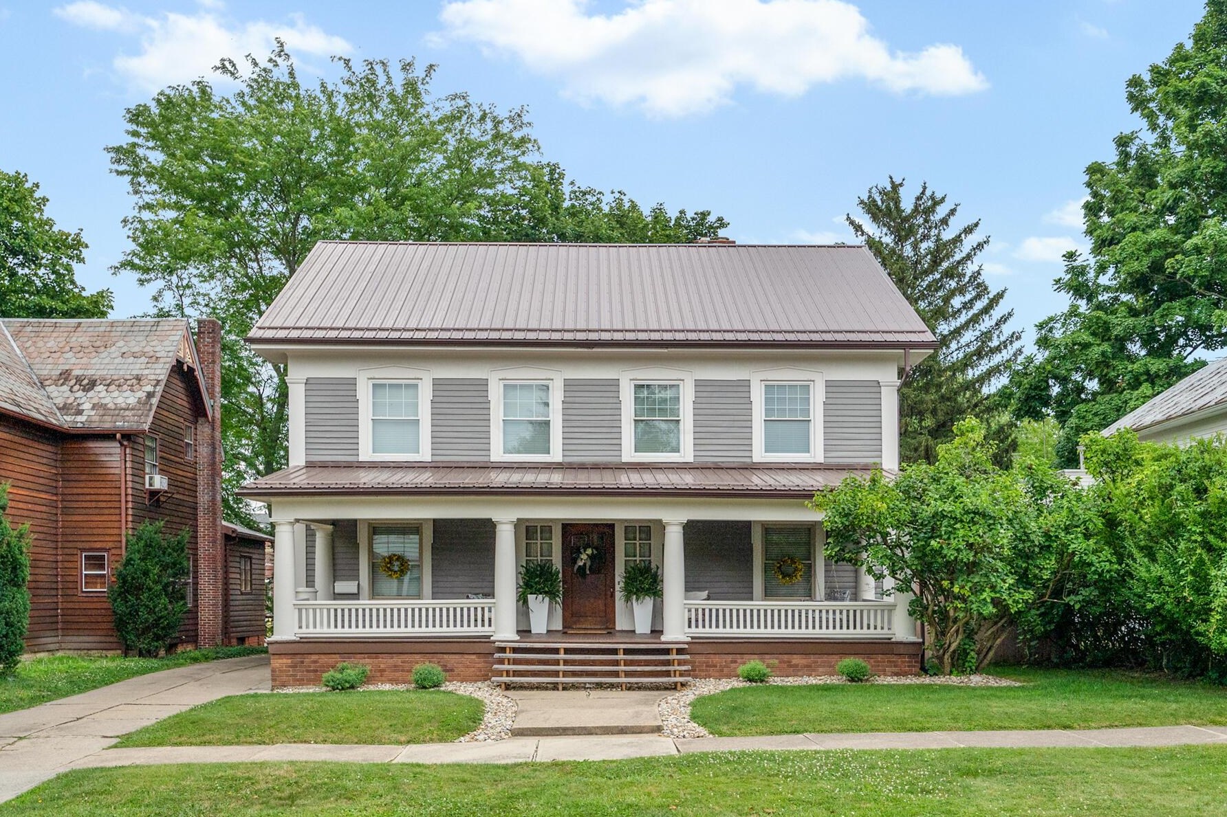 314 Spring St, Bucyrus, OH 44820-2229