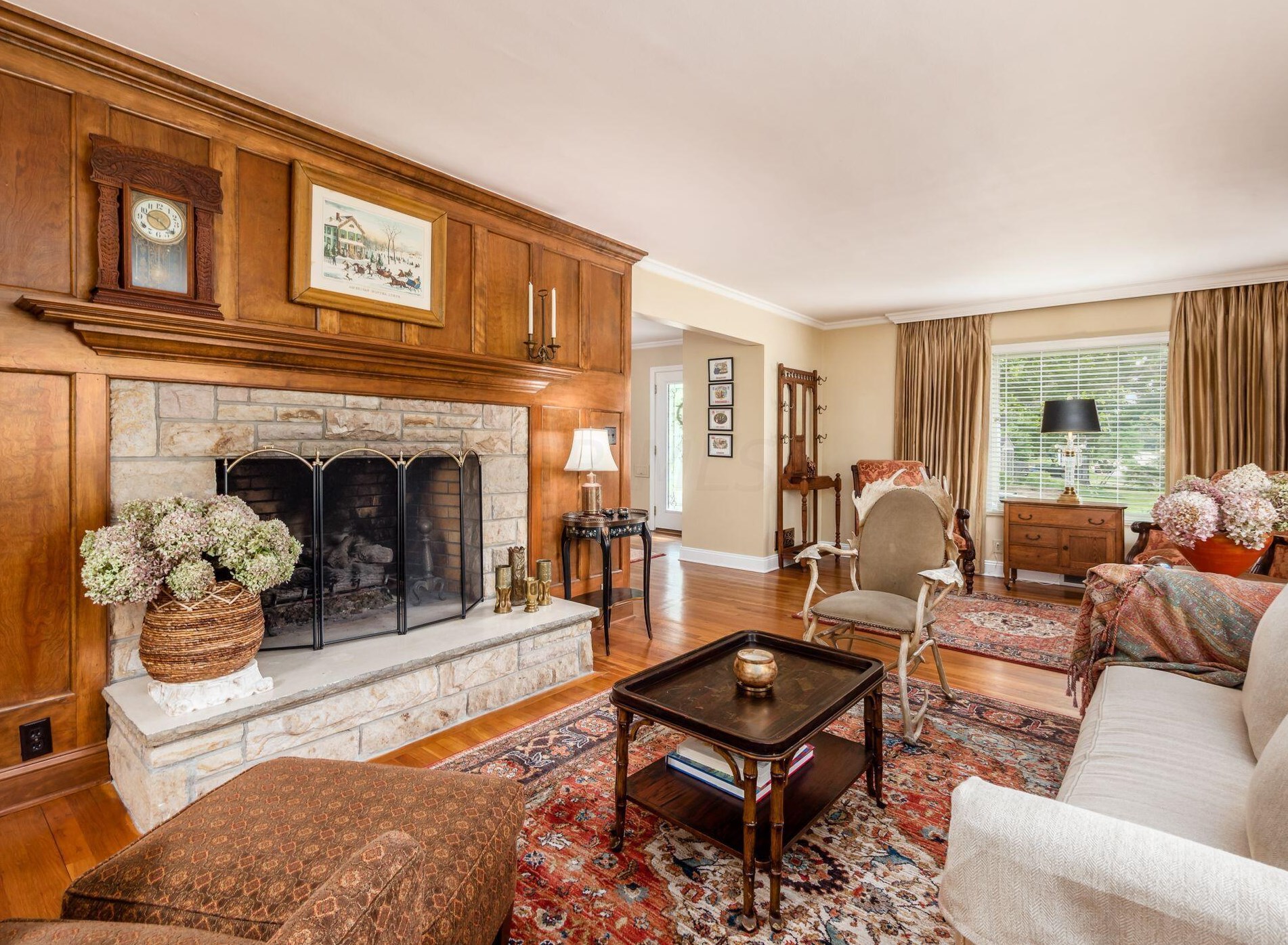 363 Kellner Rd, Columbus OH 43209-2266 exterior