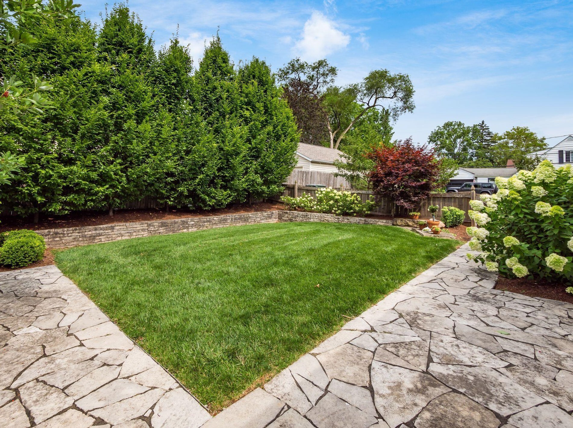 363 Kellner Rd, Columbus OH 43209-2266 exterior