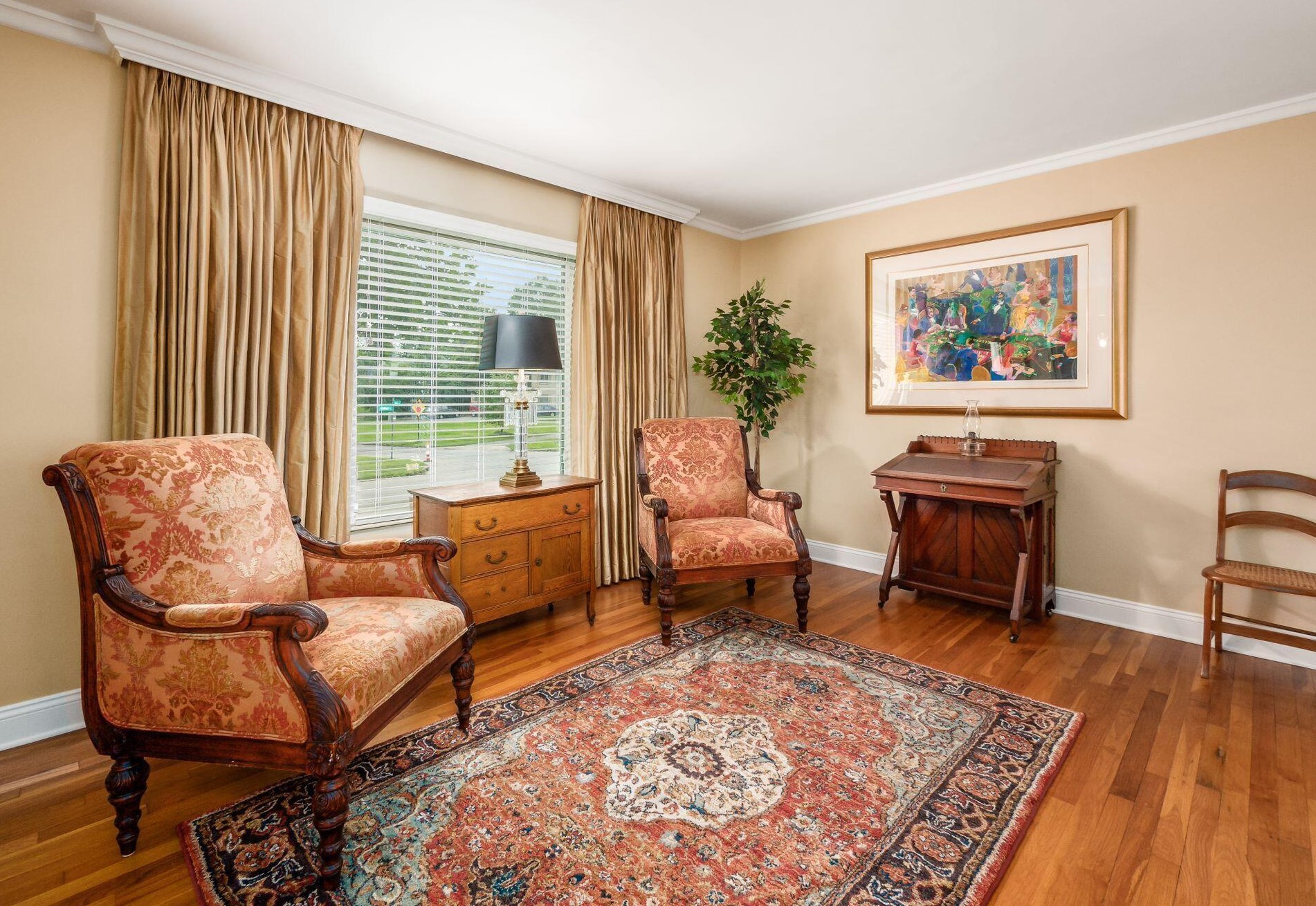 363 Kellner Rd, Columbus OH 43209-2266 exterior