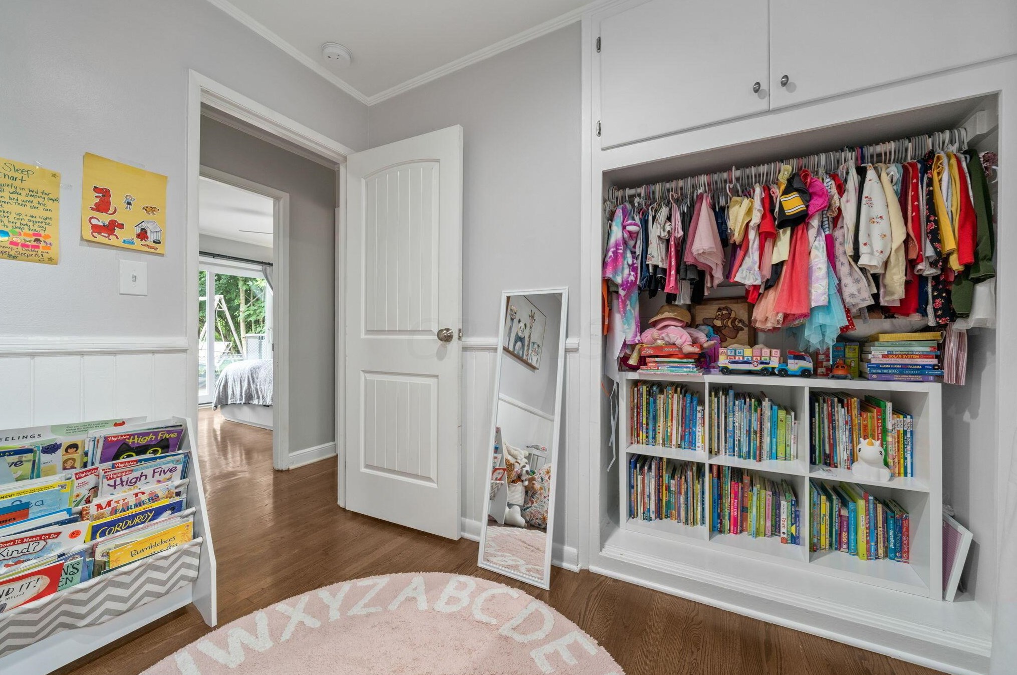 1994 Milden Rd, Columbus OH 43221-1939 exterior