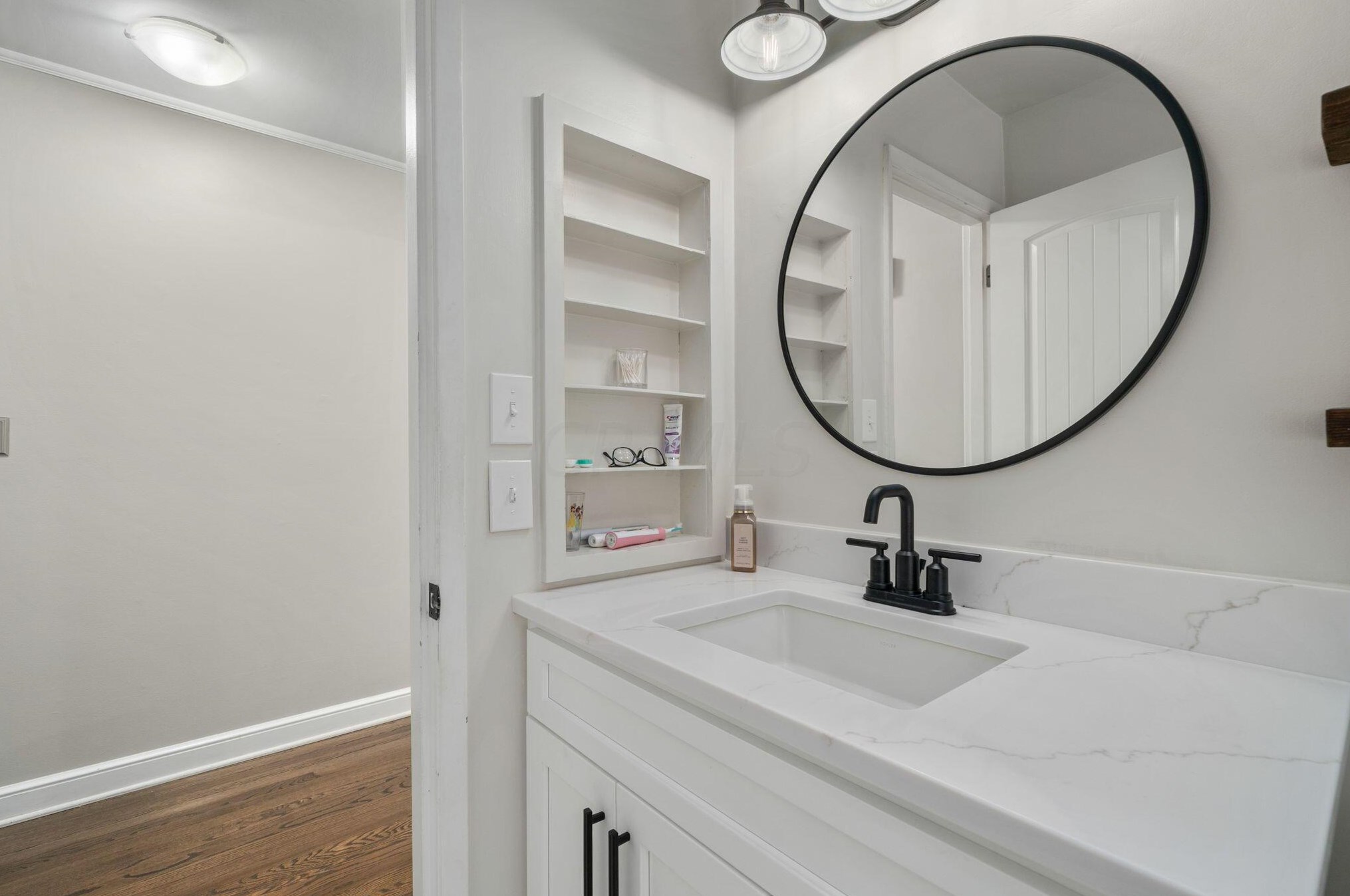 1994 Milden Rd, Columbus OH 43221-1939 exterior