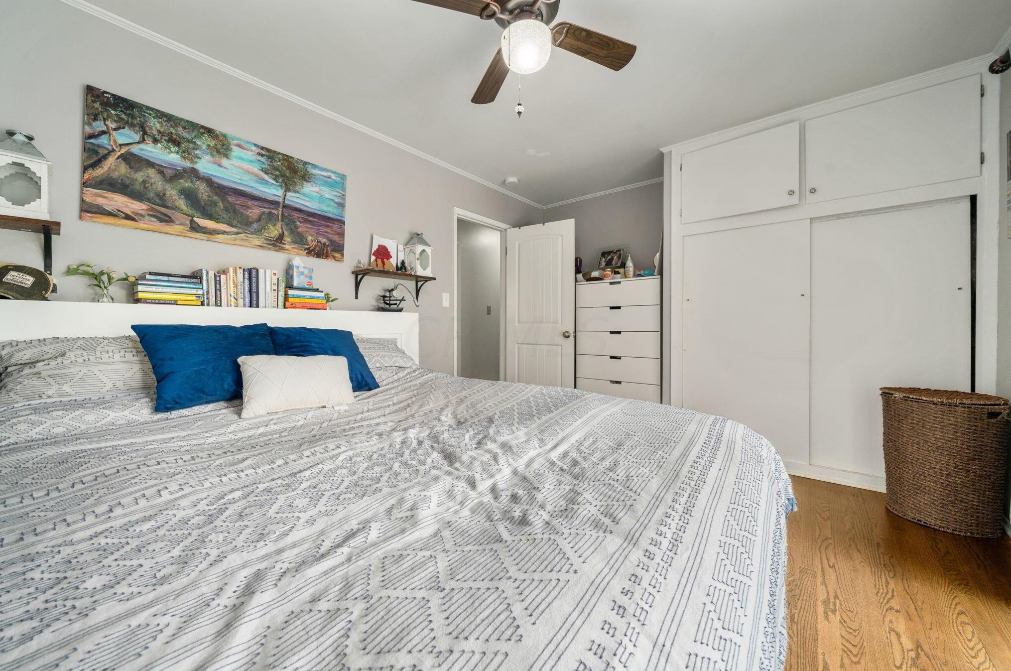 1994 Milden Rd, Columbus OH 43221-1939 exterior