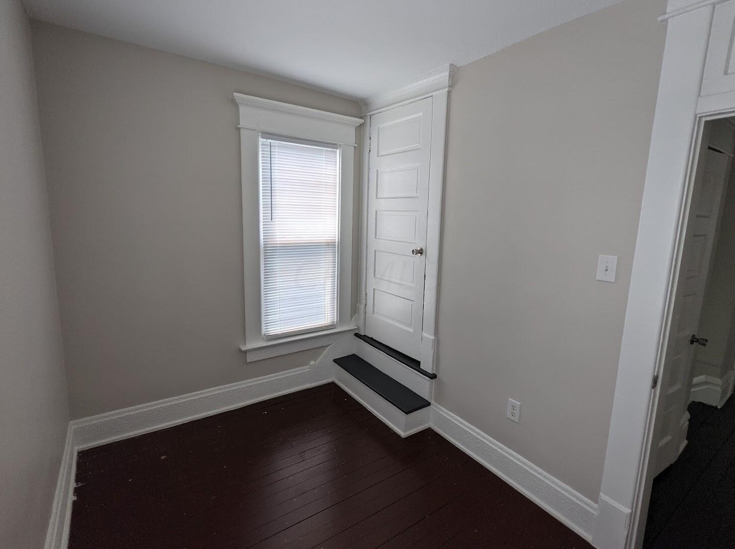 591 Gilbert St, Columbus OH 43205-2632 exterior